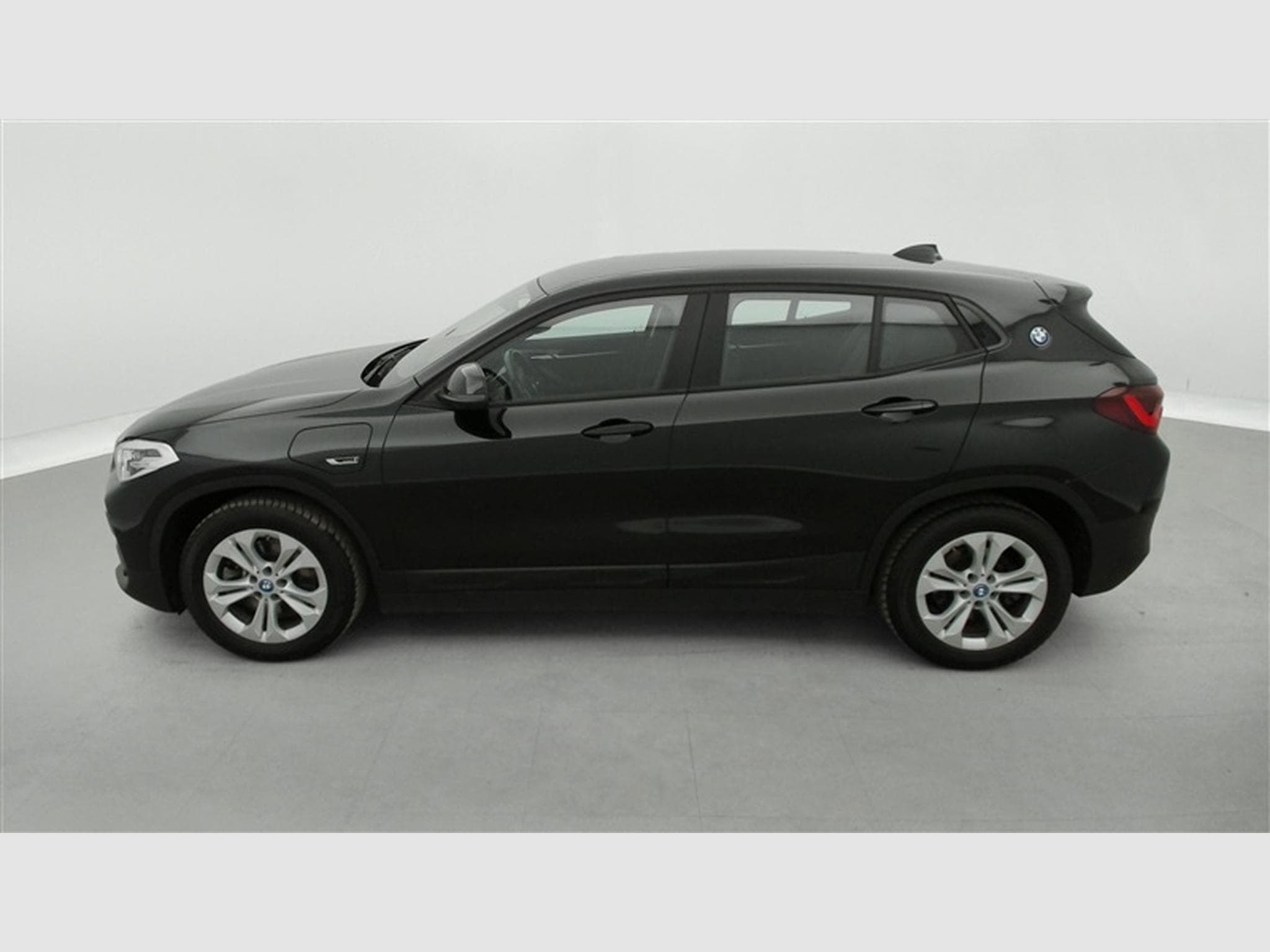 BMW X2 1.5iA xDrive25e PHEV NAVI / CUIR / FULL LED (2022) - Photo 3