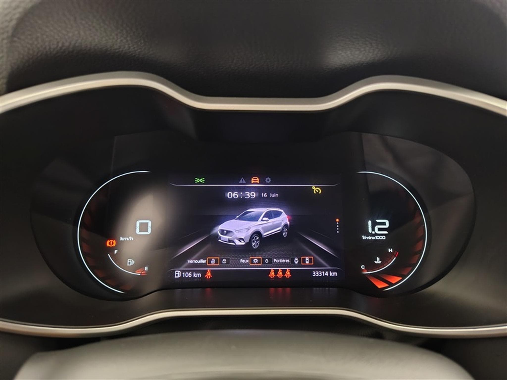 MG ZS 1.5 VTi-Tech Comfort (2024) - Photo 10