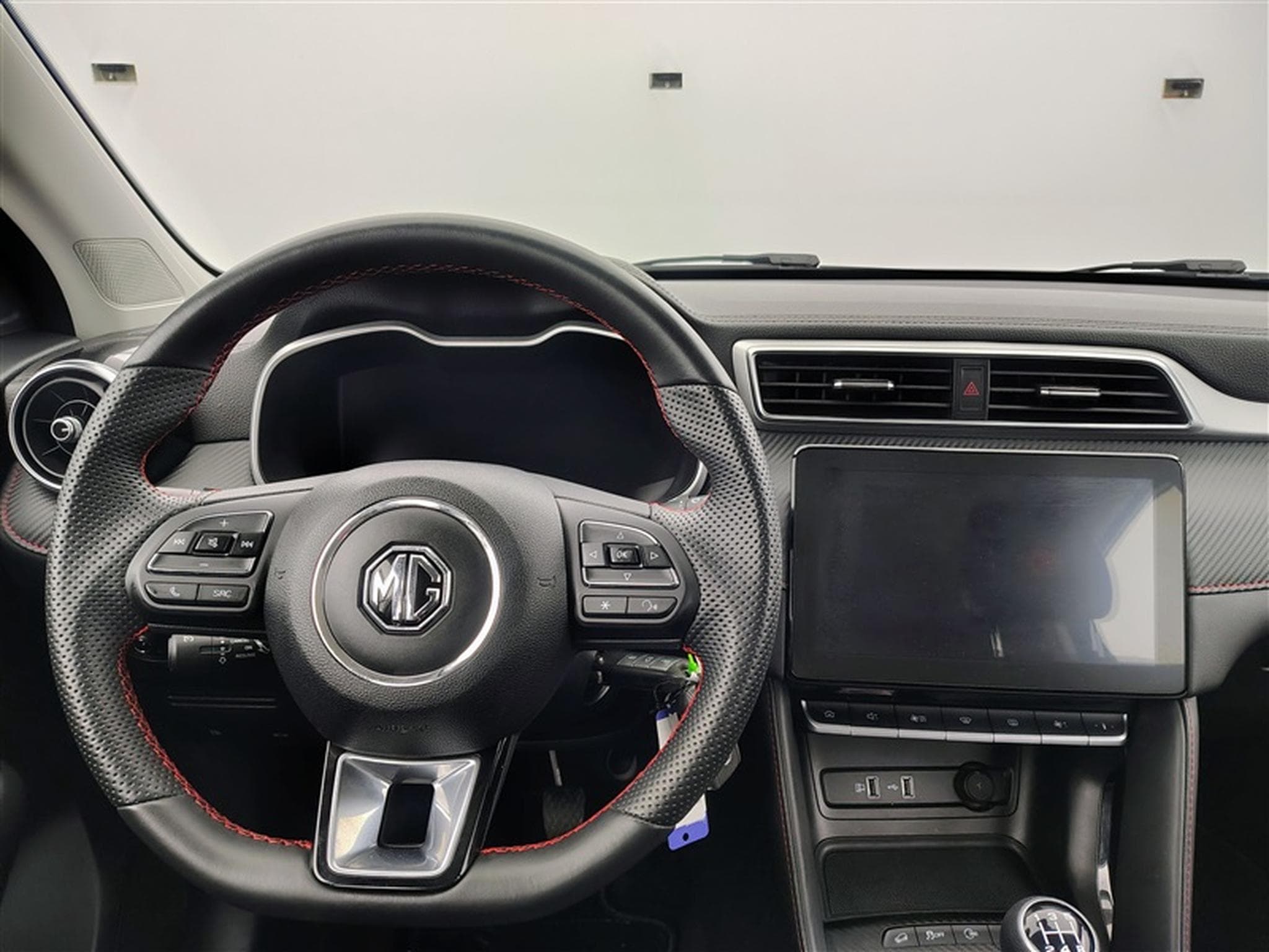 MG ZS 1.5 VTi-Tech Comfort (2024) - Photo 9