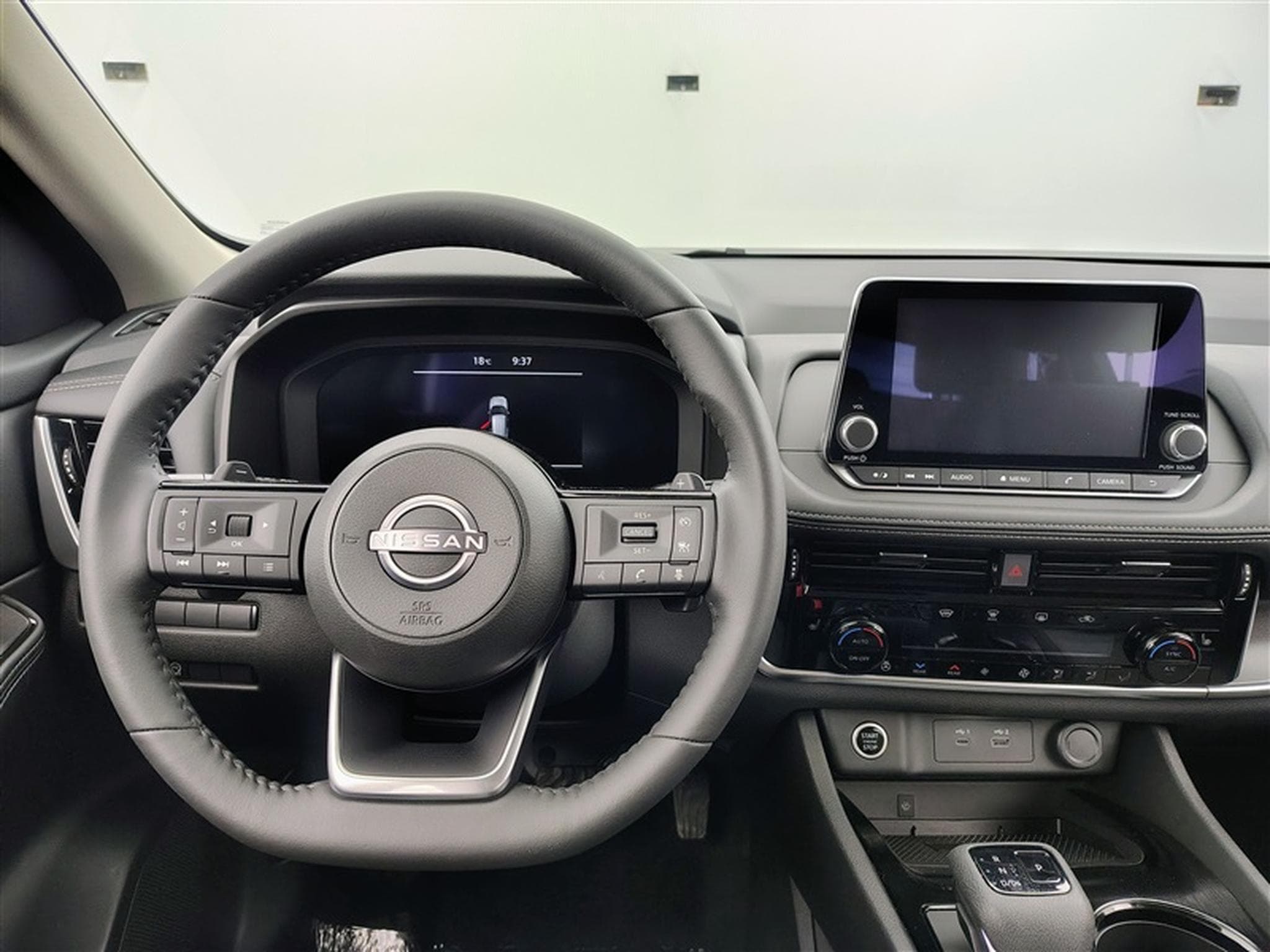 Nissan X-Trail 1.5 DIG-T 2WD X-Tronic Acenta 7pl. CARPLAY / FULL LED / CAM (2026) - Photo 9