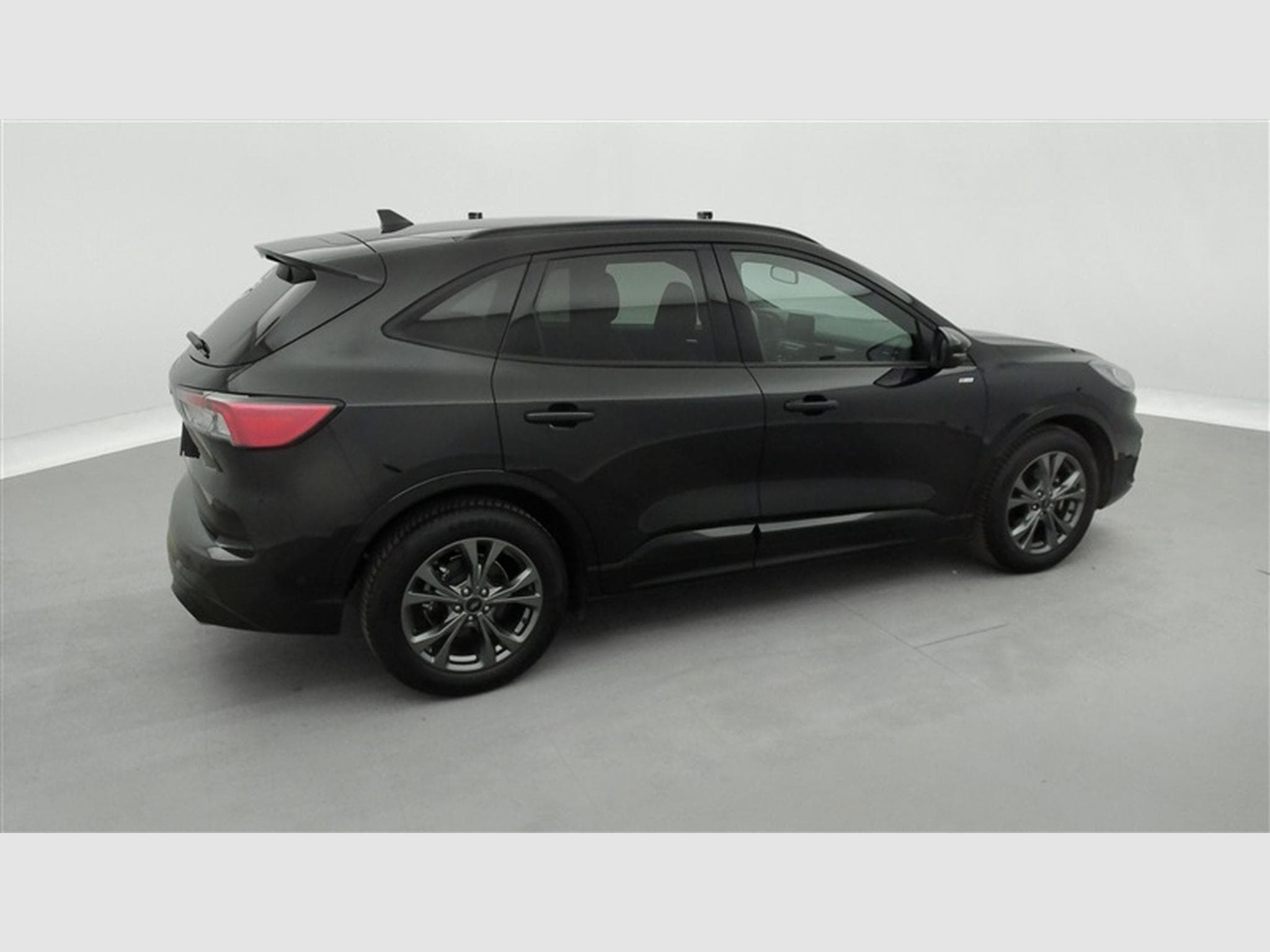 Ford Kuga 2.0 TDCi 120cv PowerShift ST-Line NAVI / FULL LED / CAMERA (2023) - Photo 25
