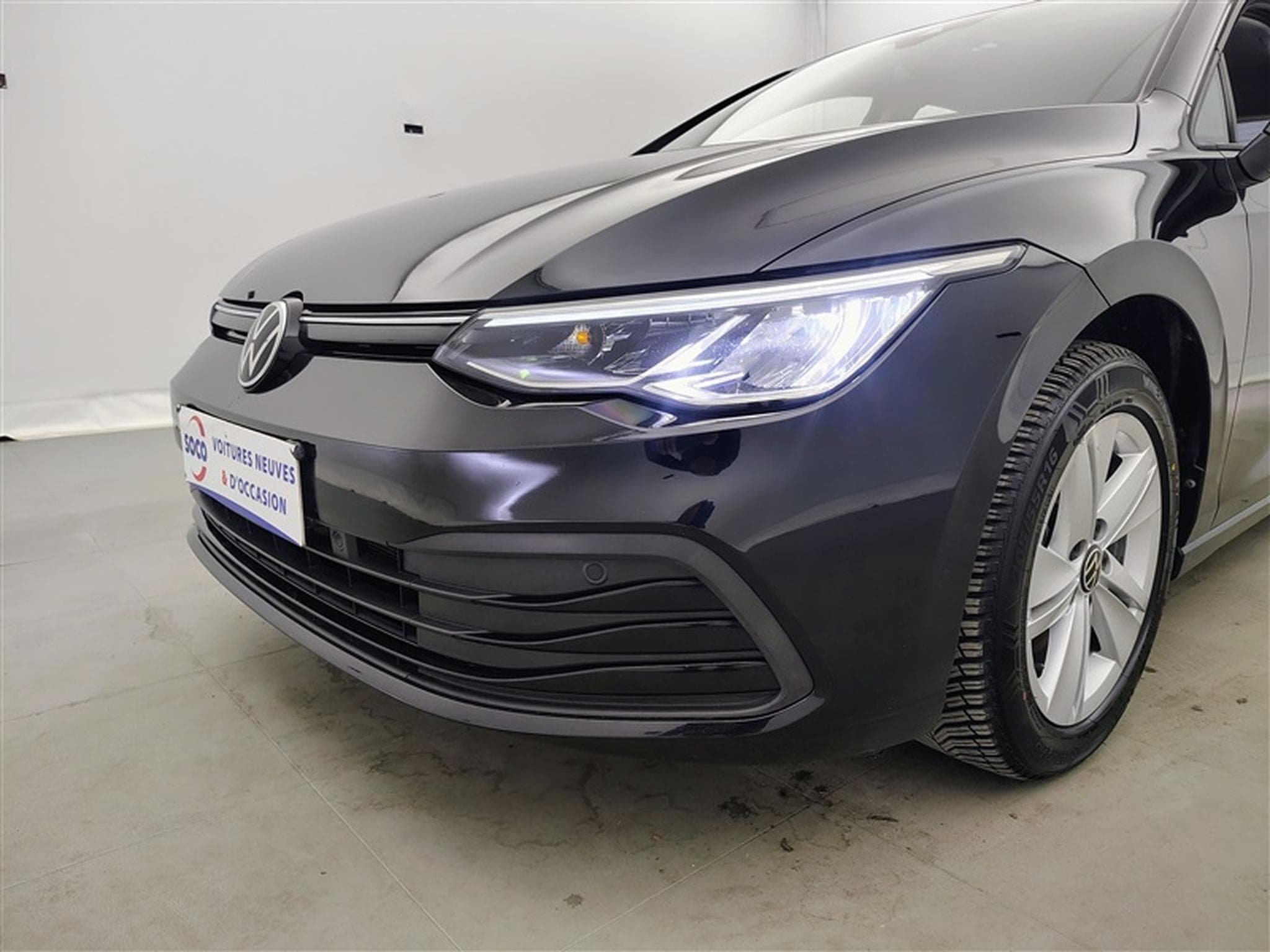 VW Golf 1.0 eTSI Life Business DSG/NAVI/FULL LED/JA16/PDC (2024) - Photo 15