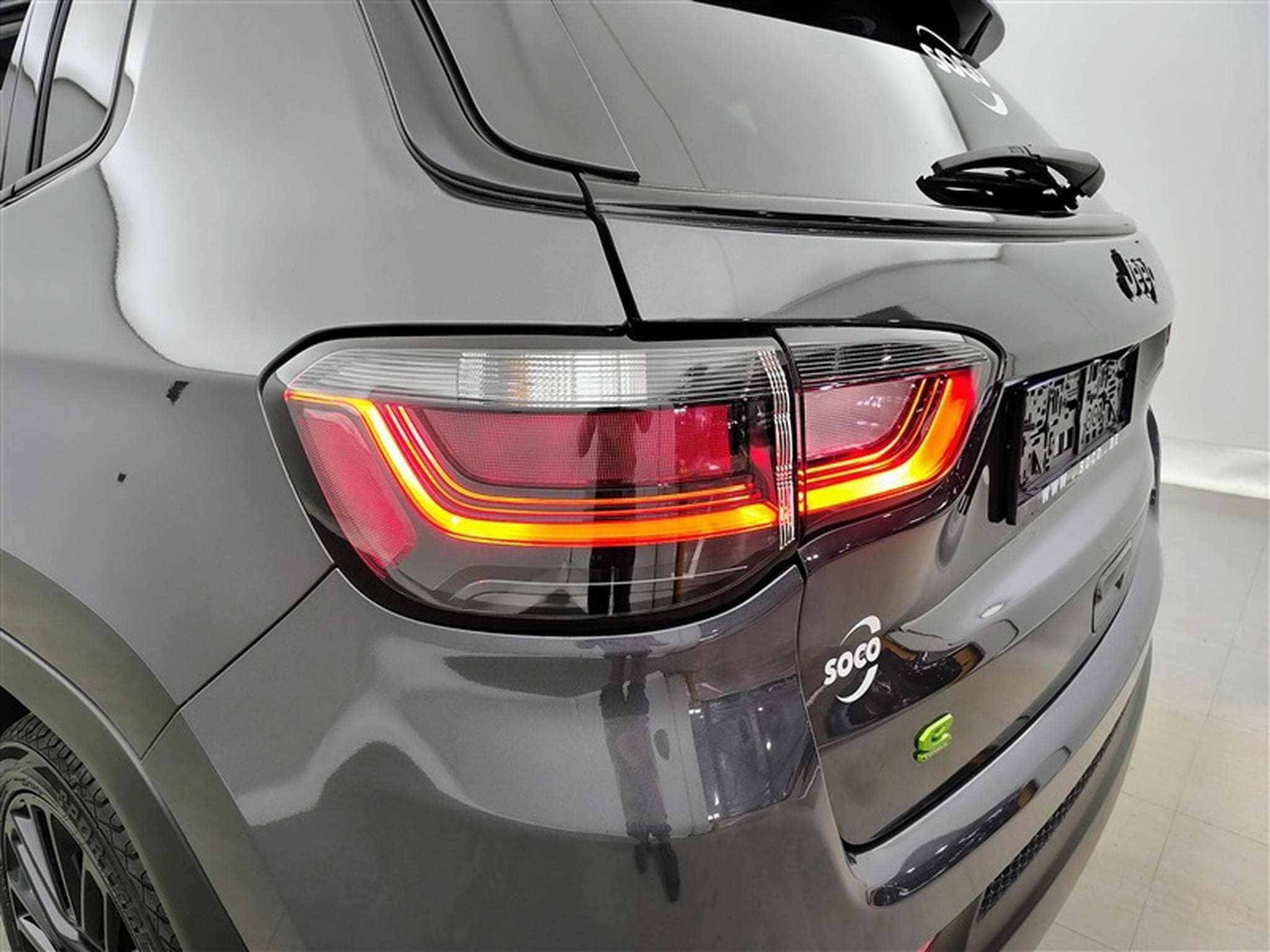 Jeep Compass 1.5 T4 e-Hybrid Nigth Eagle  CUIR / NAVI / FULL LED (2023) - Photo 16