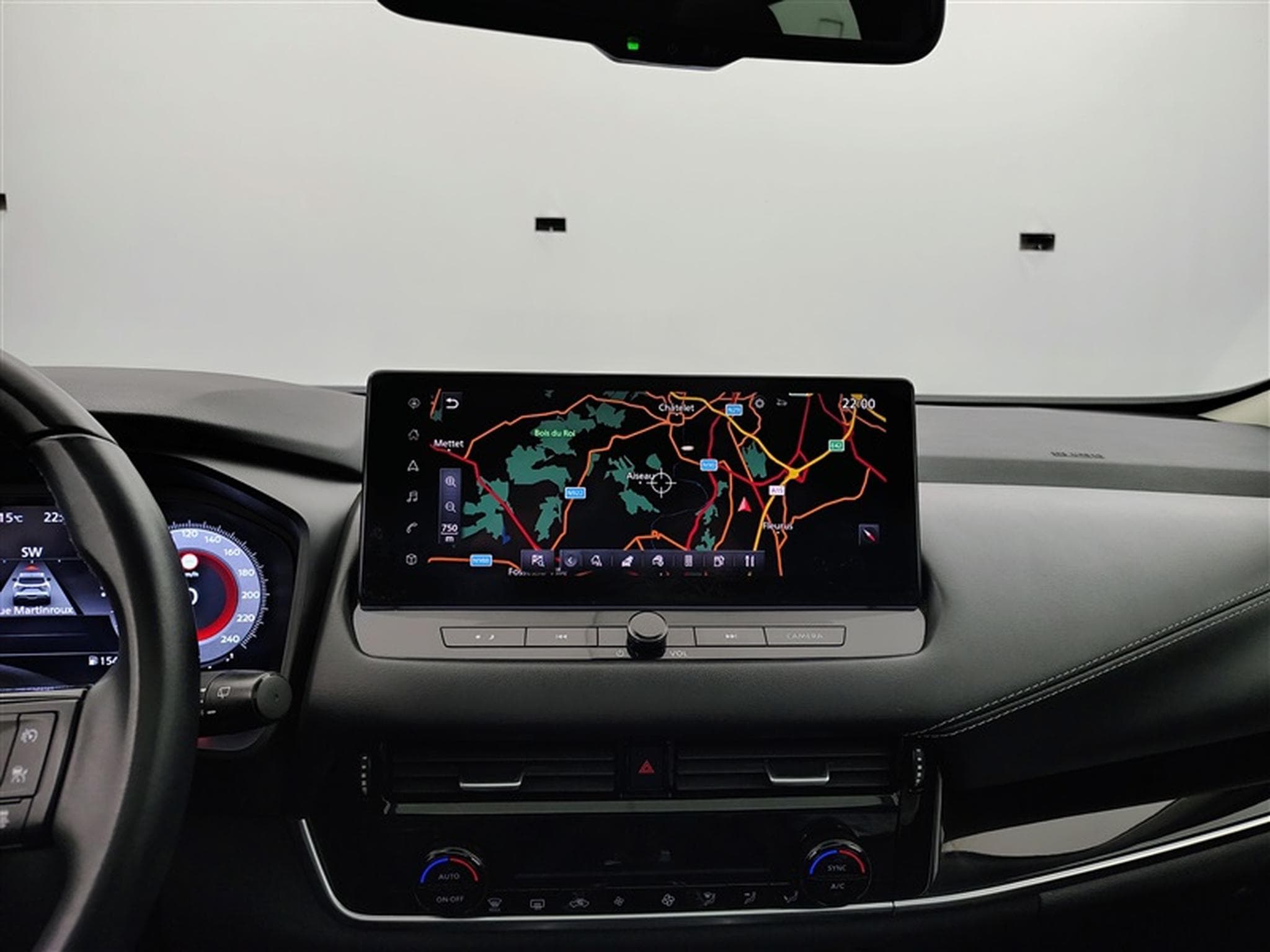 Nissan Qashqai 1.3 DIG-T MHEV N-Connecta NAVI / CLIM / FULL LED (2023) - Foto 11