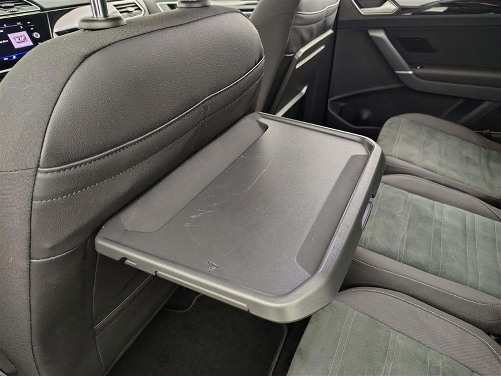 VW Touran 2.0 TDi Business DSG/7PL/NAVI/JA/PDC (2023) - Foto 20