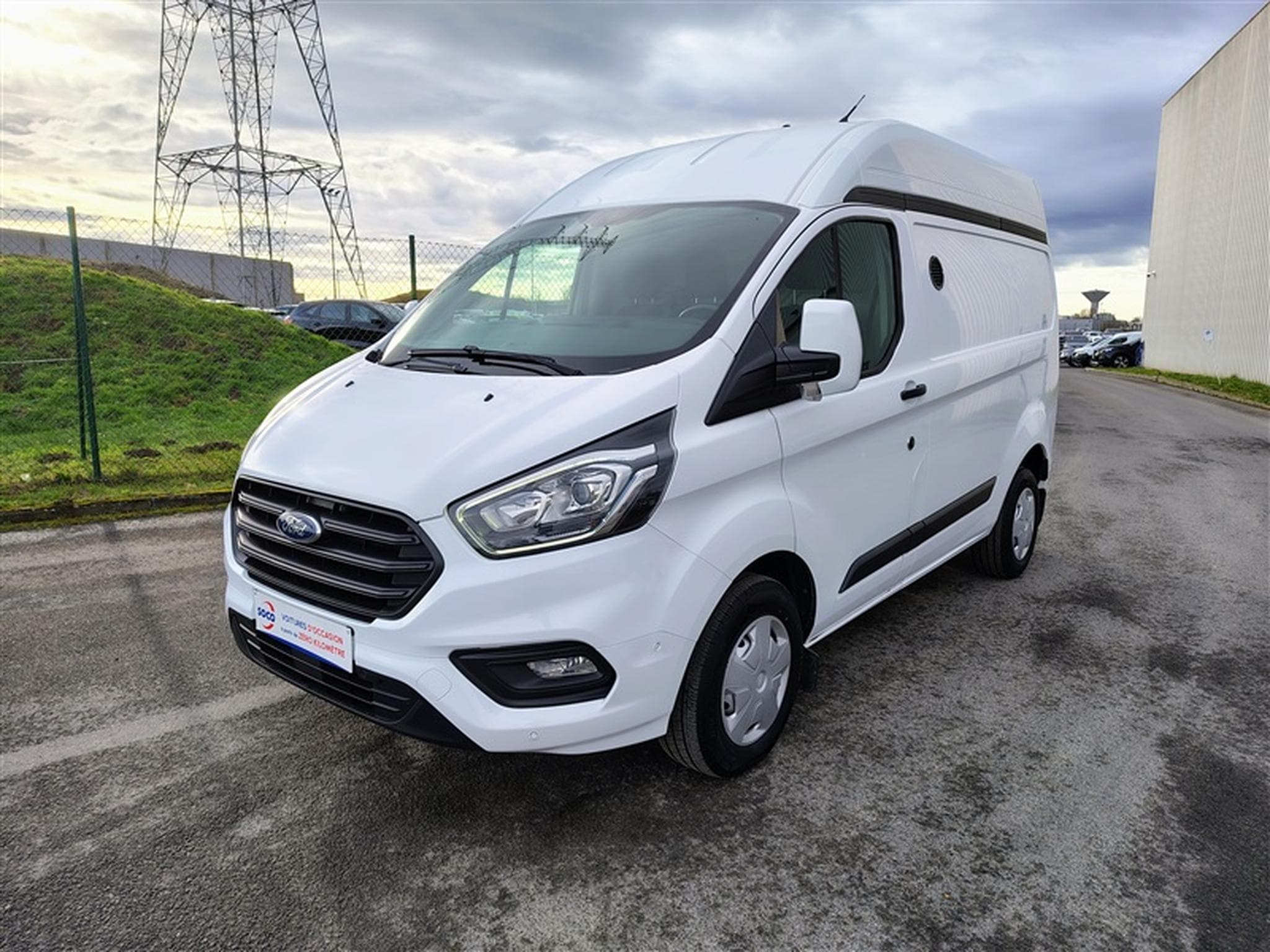 Ford Transit 2.0 TDCi L1H2 CLIM / TEL (2019) - Foto 1