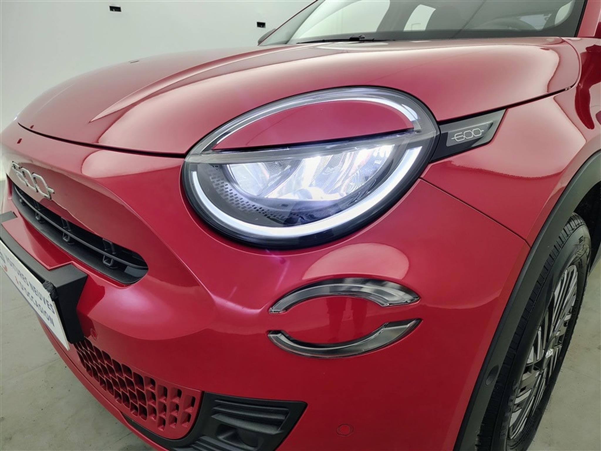 Fiat 600 1.2 Hybrid DCT Pop CARPLAY / FULL LED / KEYLESS / CAMERA (2024) - Photo 15