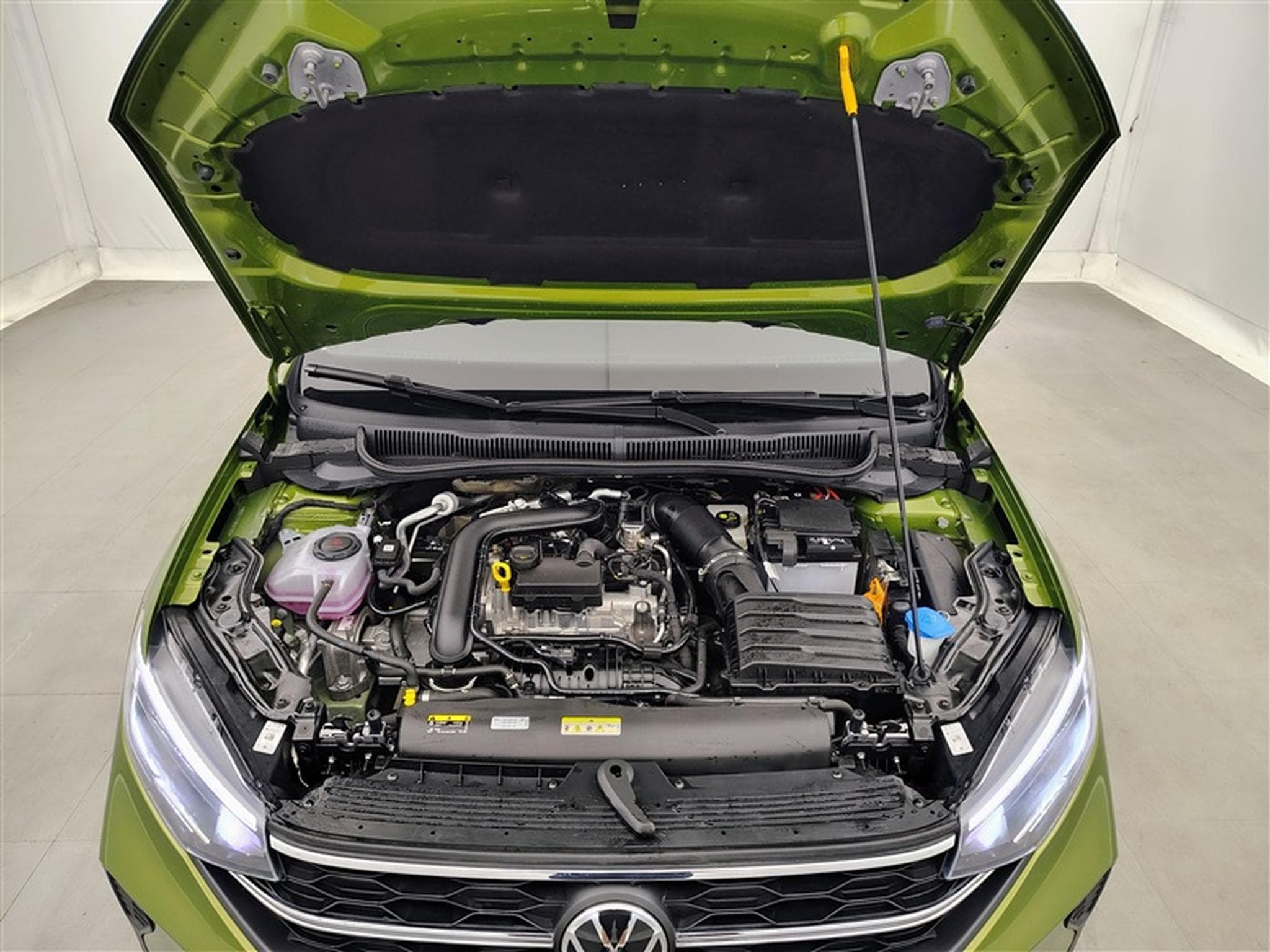 VW Taigo 1.0 TSI 115cv United AUTO/CARPLAY/ FULL LED/ CAMERA** (2024) - Photo 19