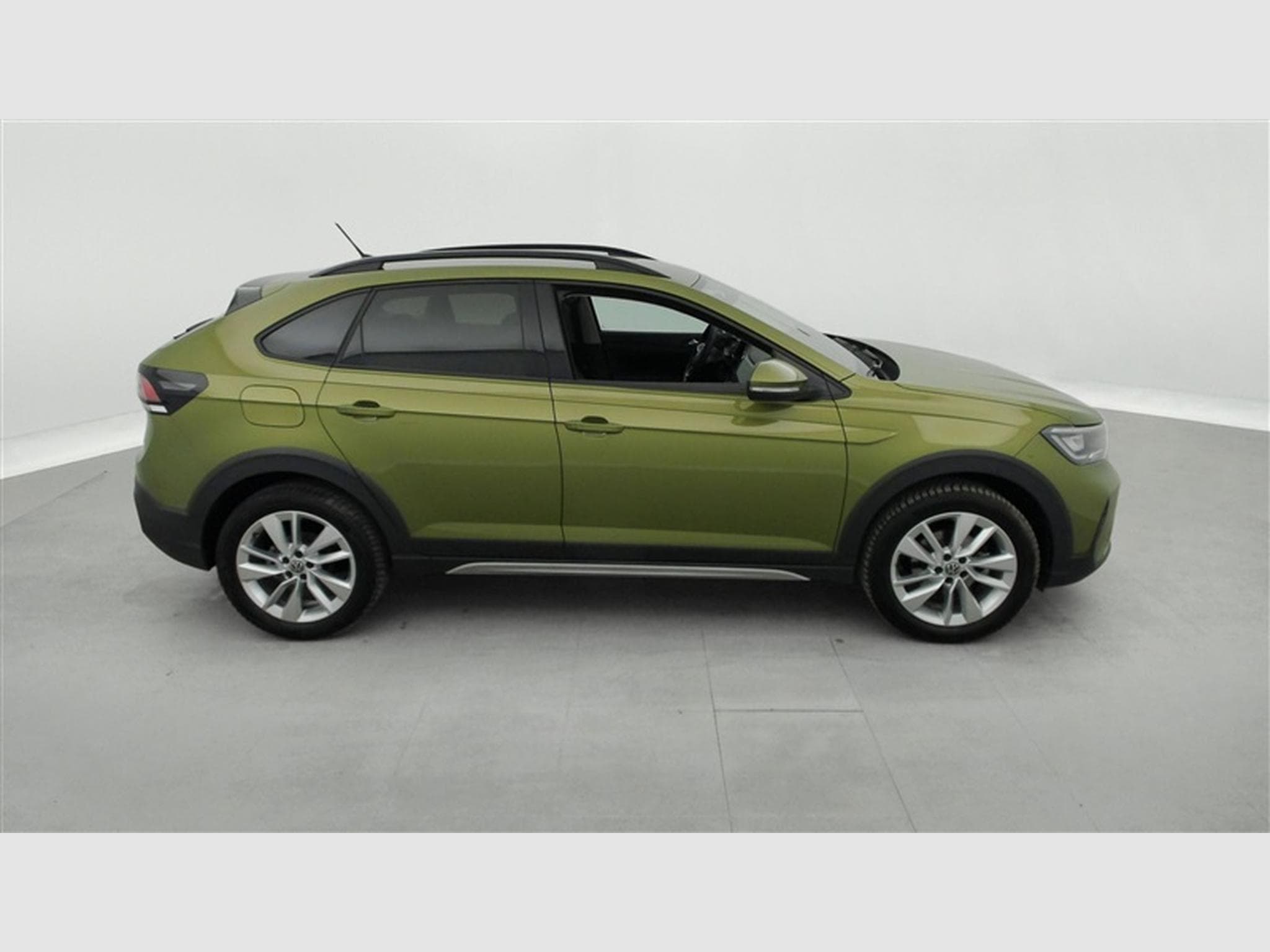 VW Taigo 1.0 TSI 115cv United AUTO/CARPLAY/ FULL LED/ CAMERA** (2024) - Photo 24