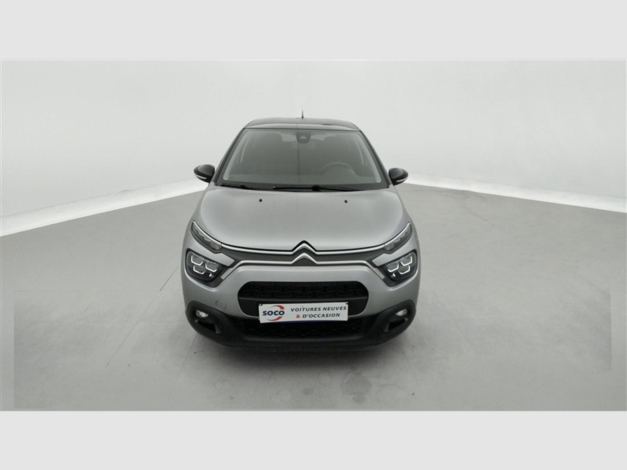 Citroen C3 1.2i PureTech Shine CARPLAY / FULL LED / JA 16" (2023) - Photo 4