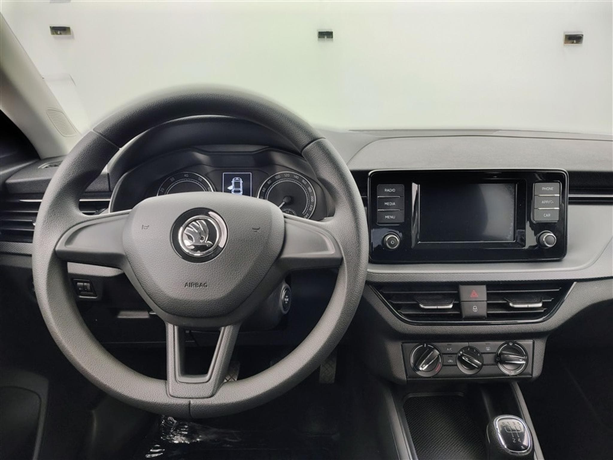 Skoda Scala 1.0 TSI 95cv Ambition (2020) - Photo 9