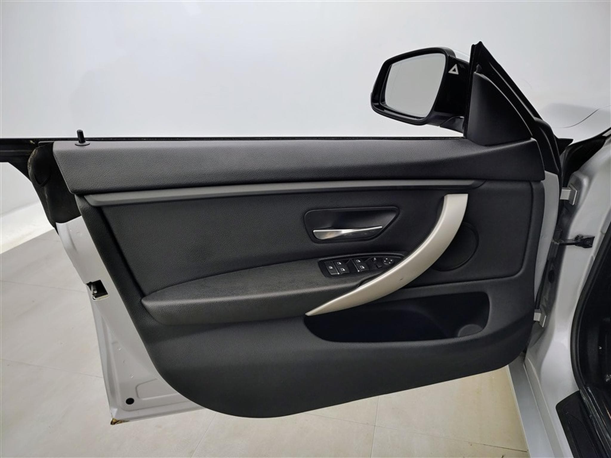 BMW 418 d Gran Coupé Cuir / Navi / Led / PDC av+ar (2020) - Foto 17