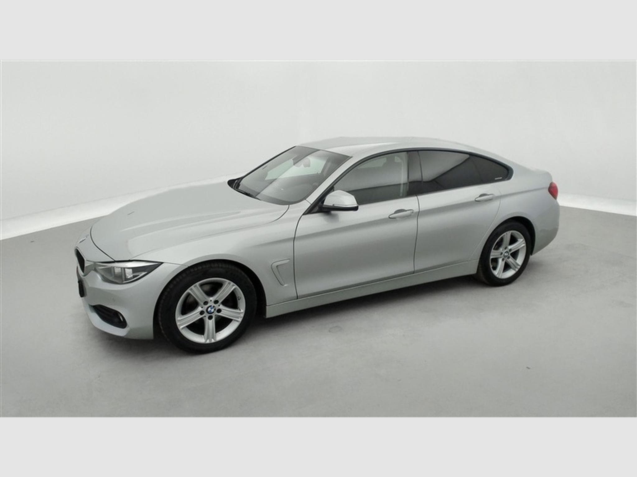 BMW 418 d Gran Coupé Cuir / Navi / Led / PDC av+ar (2020) - Foto 21