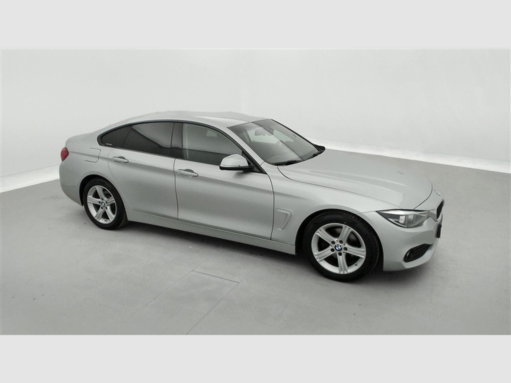 BMW 418 d Gran Coupé Cuir / Navi / Led / PDC av+ar (2020) - Foto 23