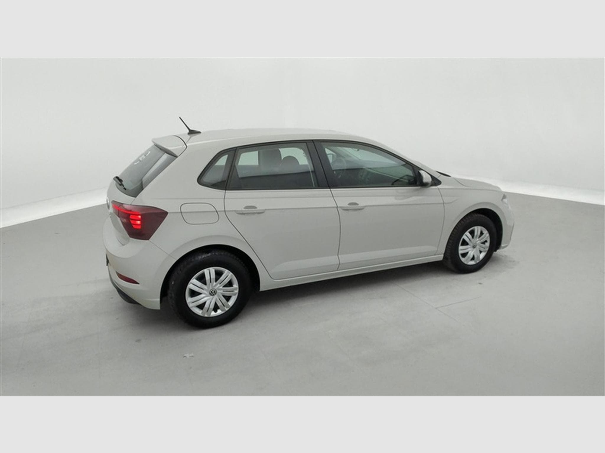 VW Polo 1.0 TSI 95Cv Life (2022) - Photo 24