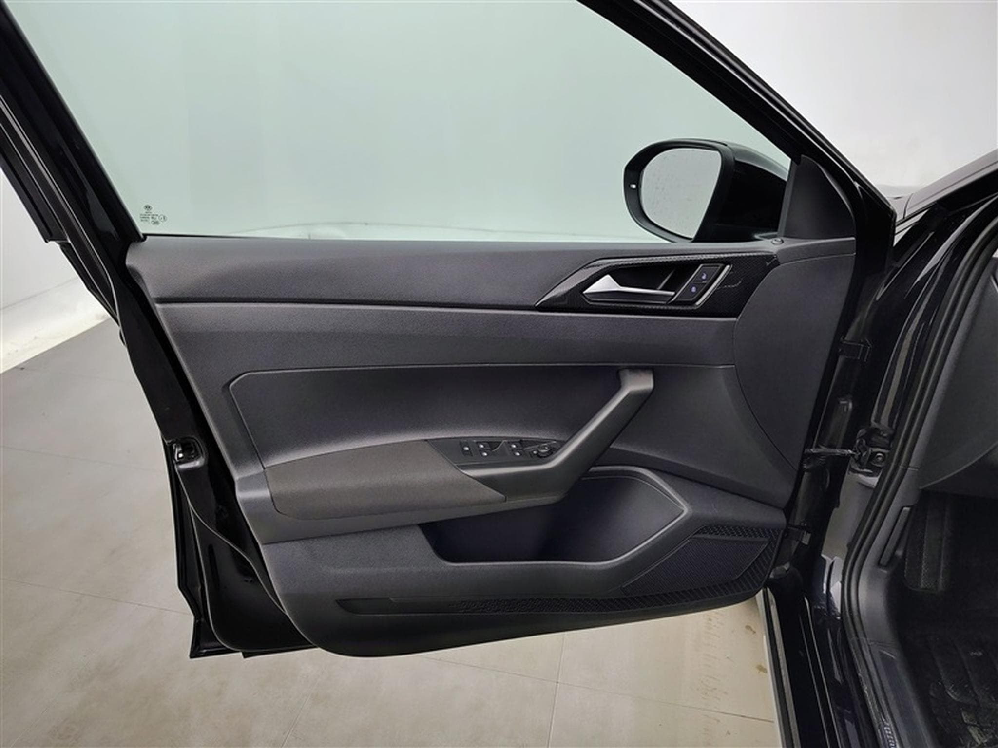 VW Taigo 1.0 TSI Life OPF (2022) - Foto 17