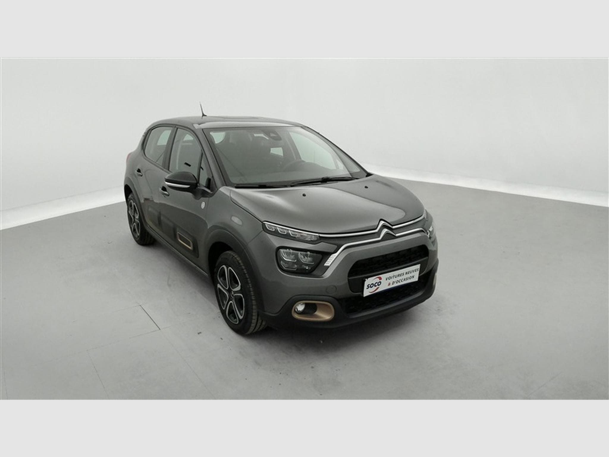 Citroen C3 1.2i PureTech Shine Navi / Led / PDC (2023) - Photo 21