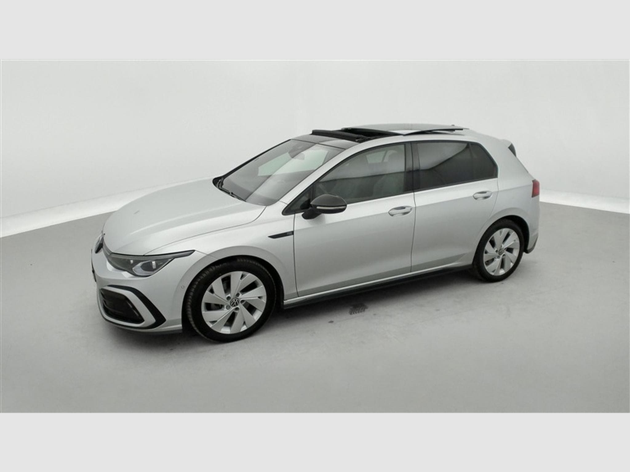 VW Golf 1.5 eTSI 150cv DSG R-Line NAVI / FULL LED / TOIT PANO / CAM (2024) - Photo 22