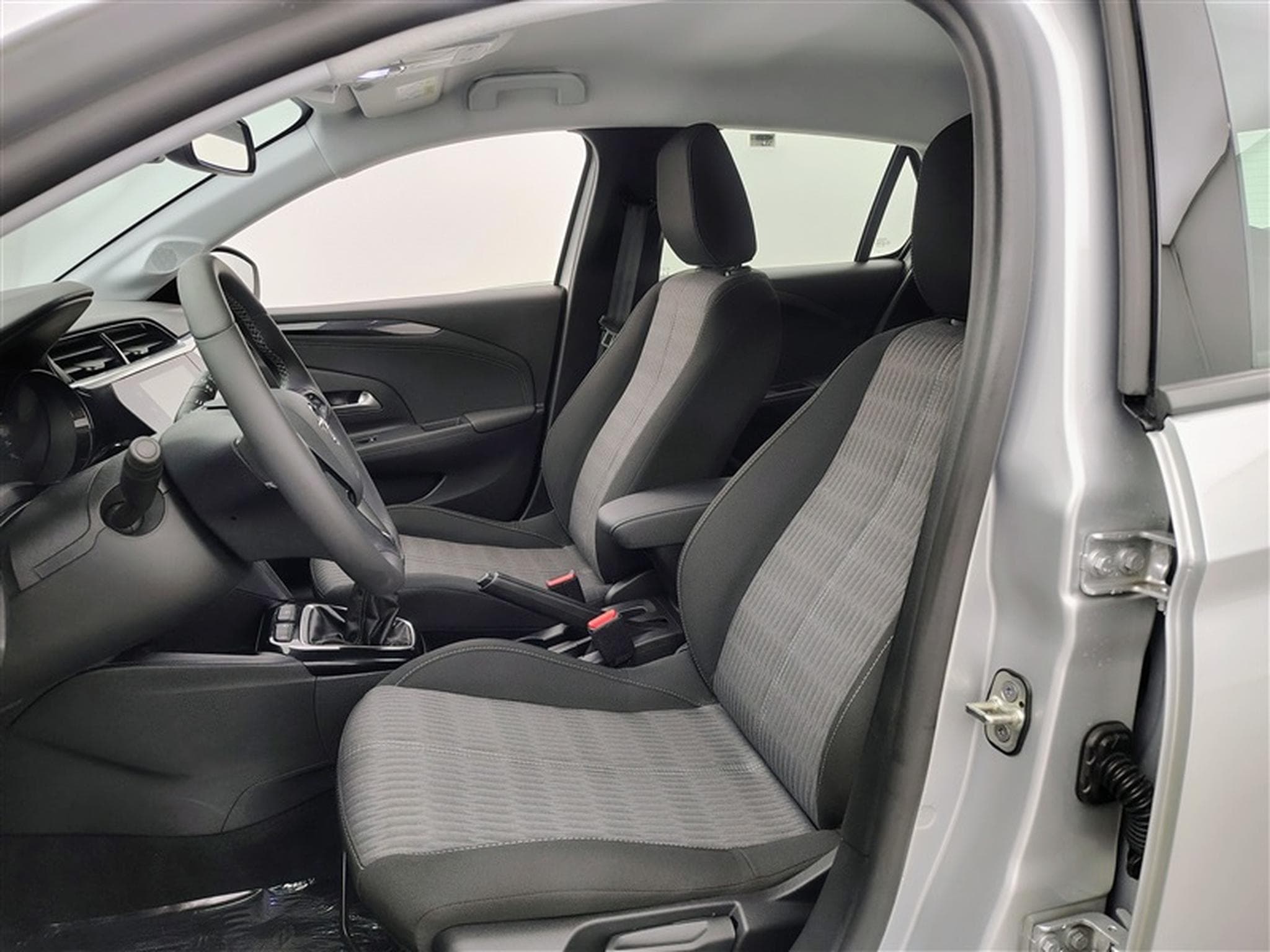 Opel Corsa Corsa 1.2i elegance business (2023) - Photo 7