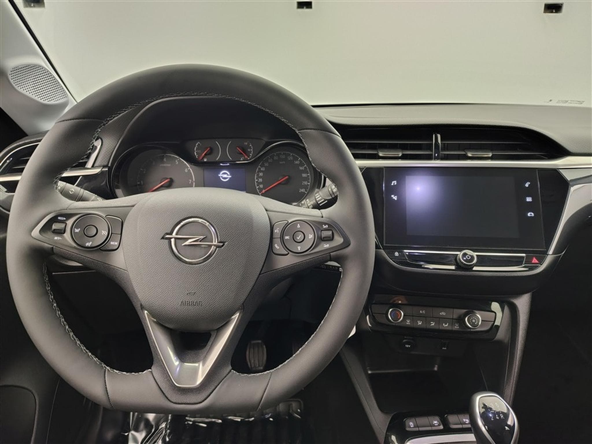 Opel Corsa Corsa 1.2i elegance business (2023) - Photo 9
