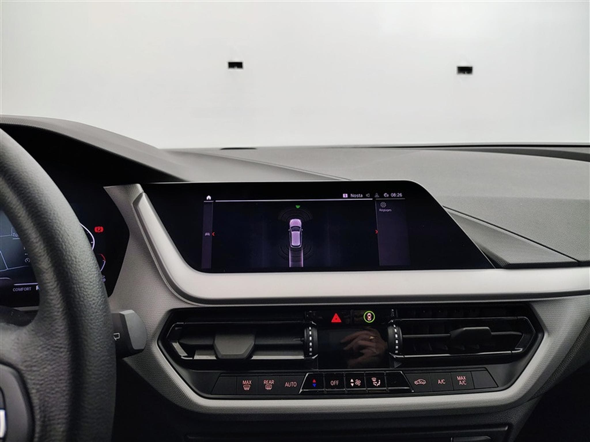 BMW 116 116dA Business NAVI/FULL LED/JA16/PDC AV AR (2023) - Photo 17