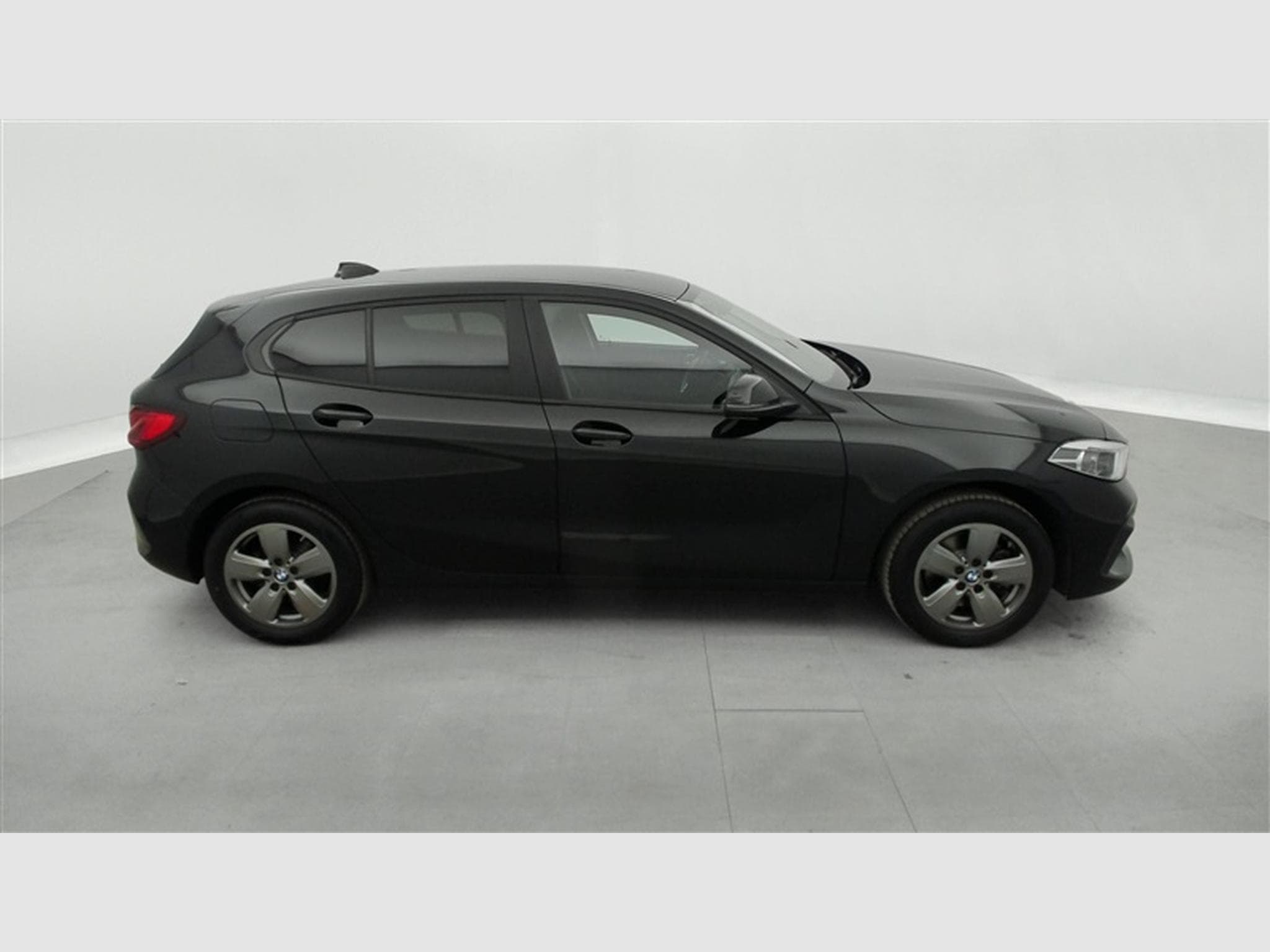 BMW 116 116dA Business NAVI/FULL LED/JA16/PDC AV AR (2023) - Photo 23