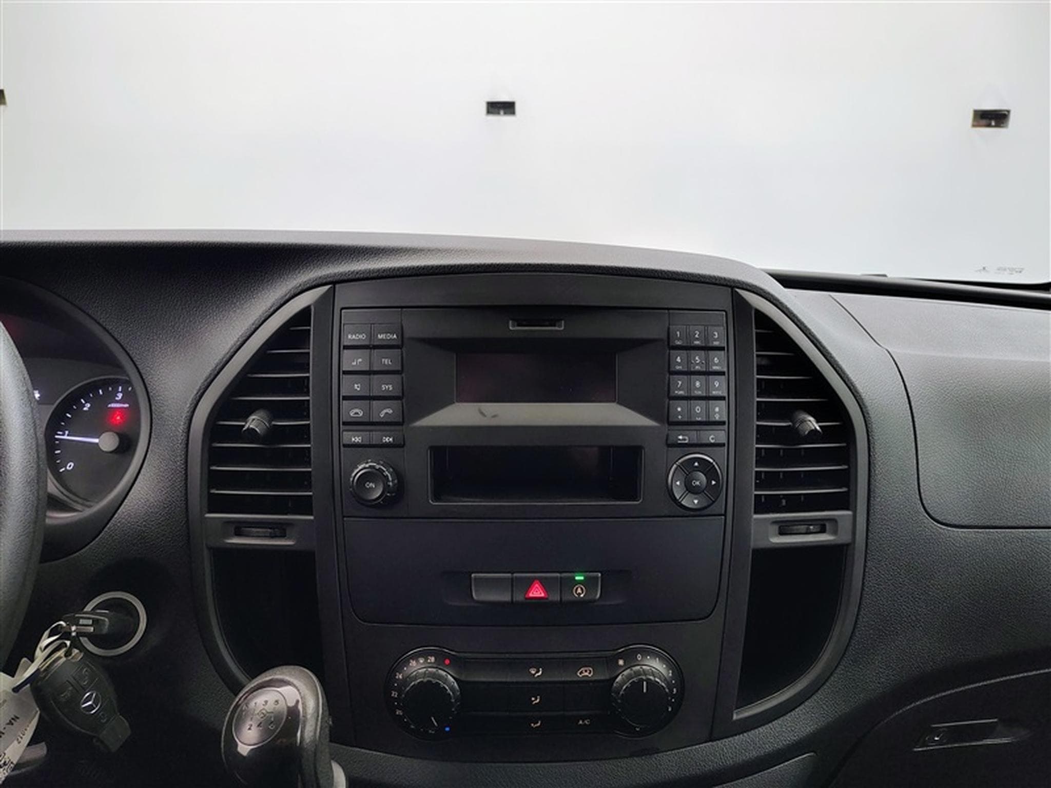 Mercedes Vito 1.7 BlT FWD Perfect Tool 3PL / CLIM / BLUETOOTH (2020) - Photo 11