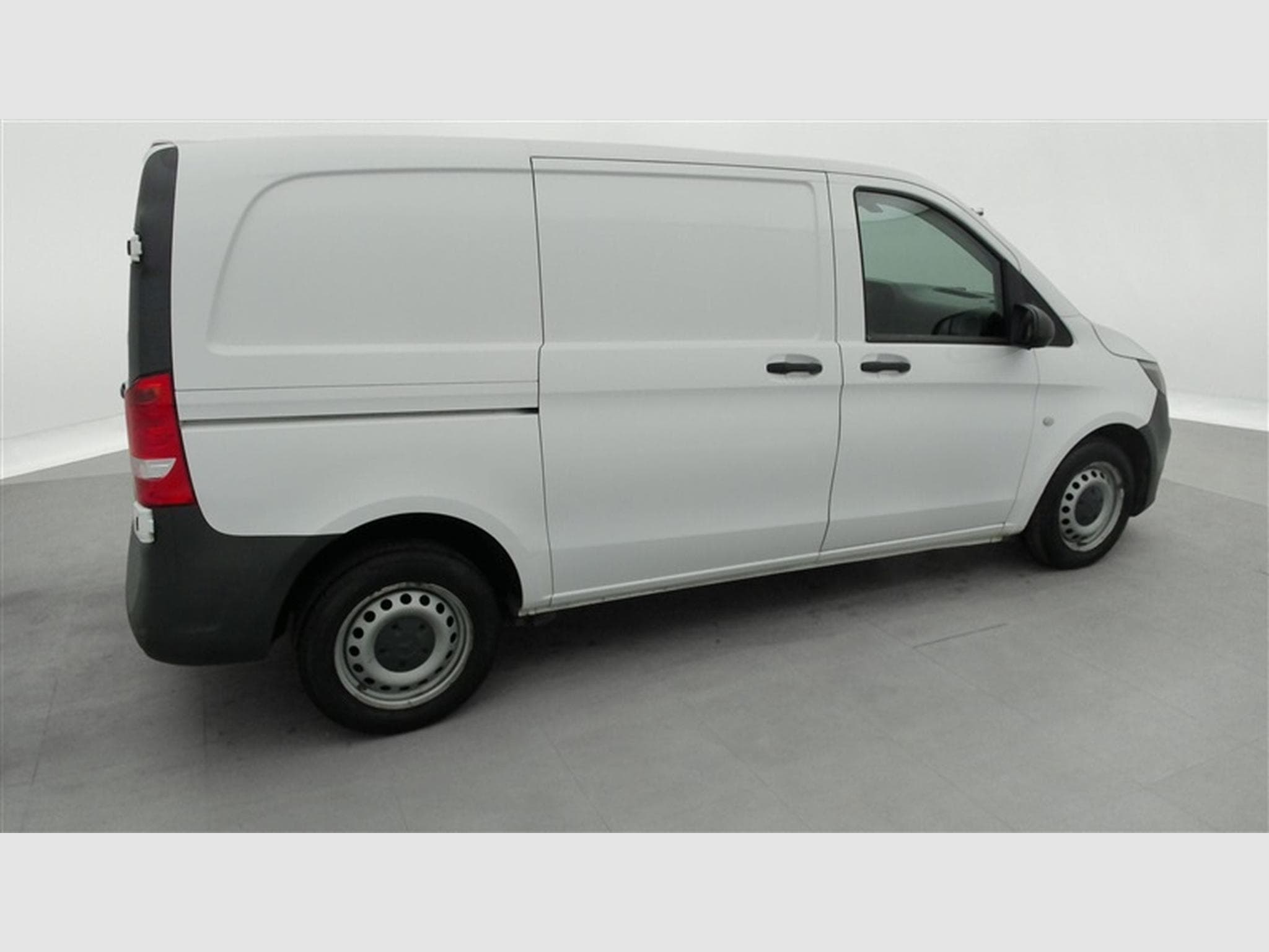 Mercedes Vito 1.7 BlT FWD Perfect Tool 3PL / CLIM / BLUETOOTH (2020) - Photo 22