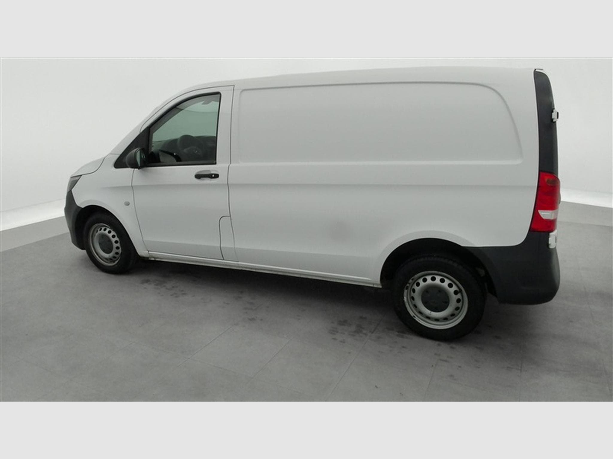Mercedes Vito 1.7 BlT FWD Perfect Tool 3PL / CLIM / BLUETOOTH (2020) - Photo 24
