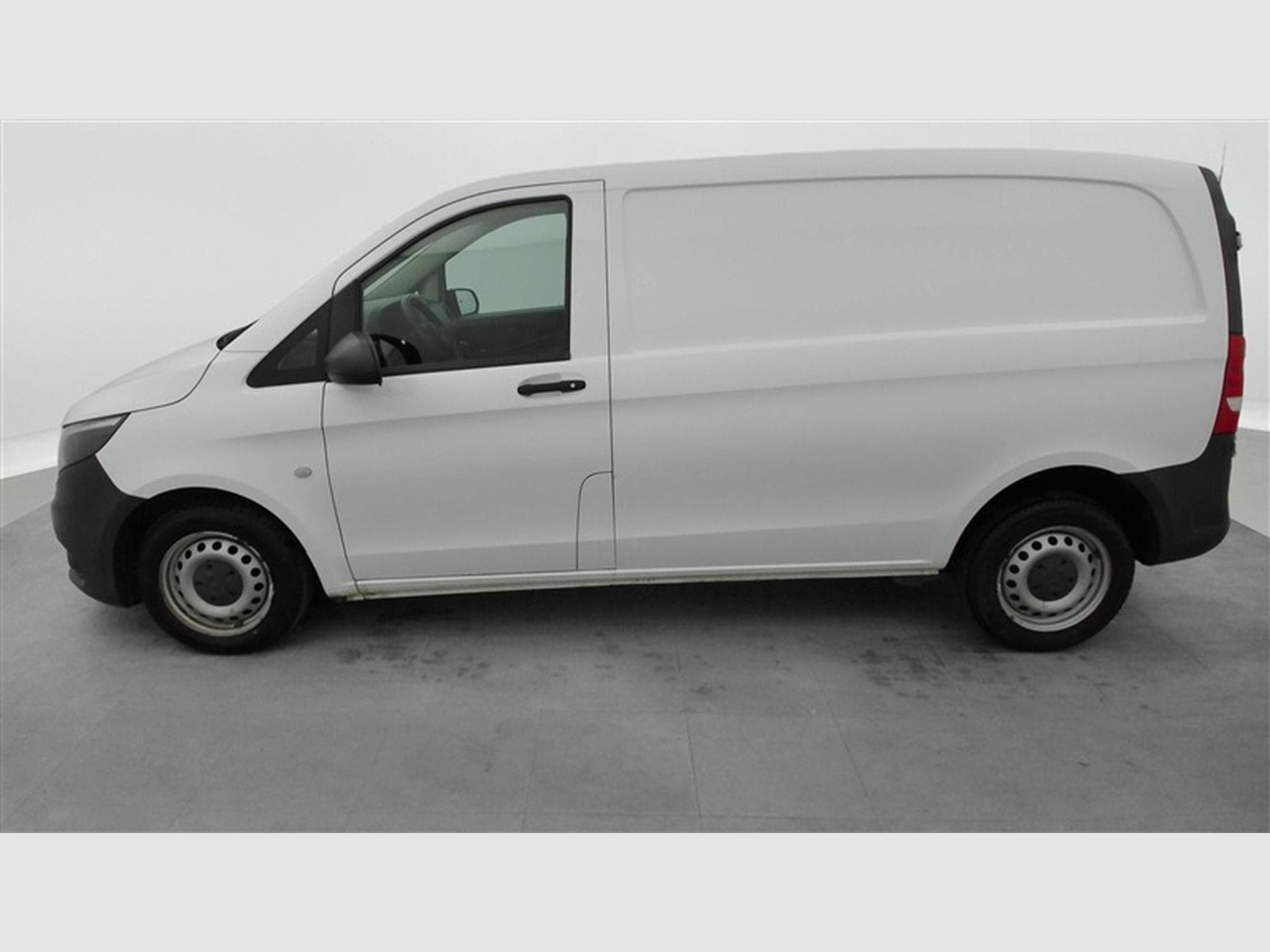 Mercedes Vito 1.7 BlT FWD Perfect Tool 3PL / CLIM / BLUETOOTH (2020) - Photo 3