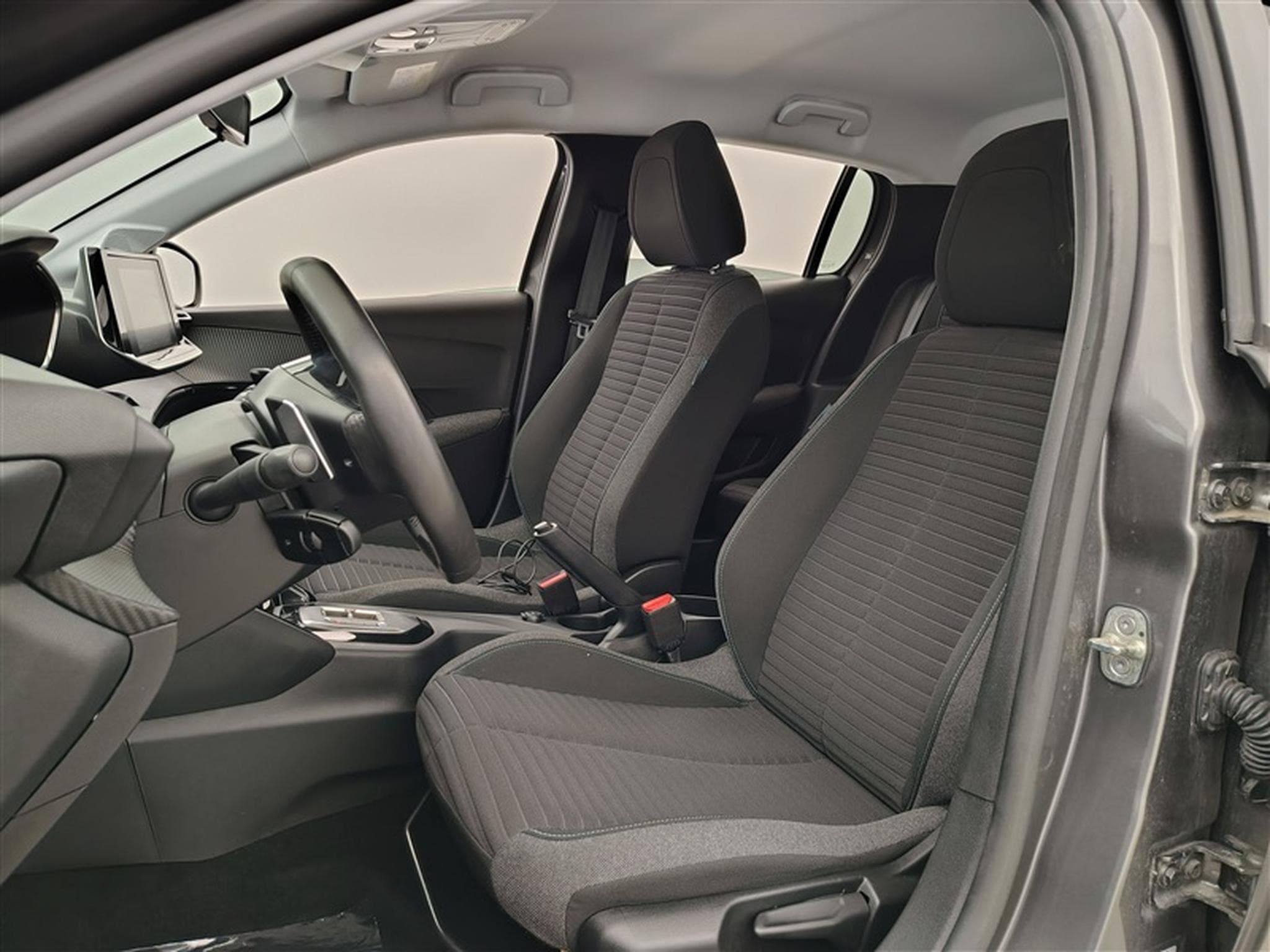Peugeot 208 1.2i PureTech 100Cv EAT8 Style NAVI / FULL LED / PDC (2023) - Foto 7