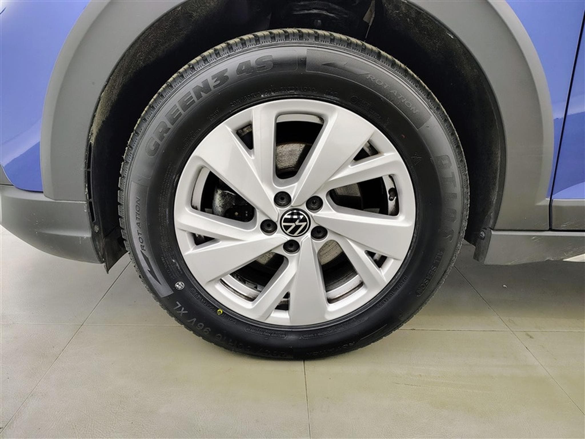 VW Taigo Taigo 1.0 TSI Life Navi / Led / PDC av+ar (2023) - Foto 6