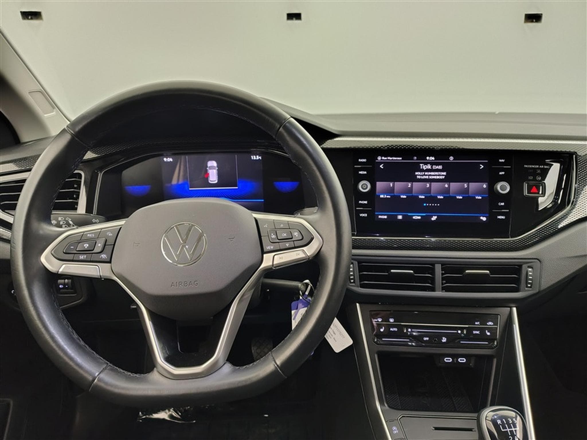 VW Taigo Taigo 1.0 TSI Life Navi / Led / PDC av+ar (2023) - Foto 9