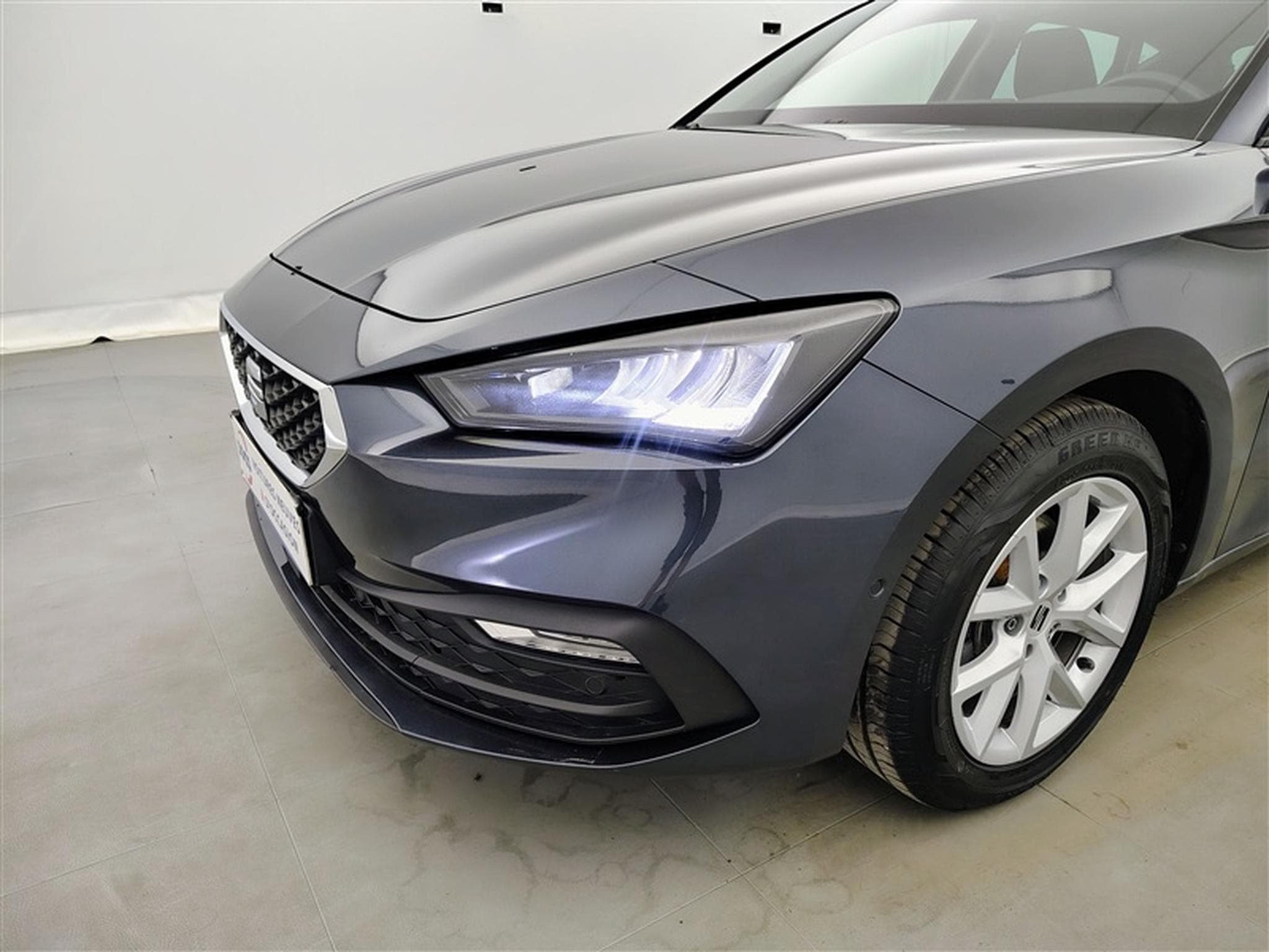 Seat Leon 1.0 eTSI MHEV Move! DSG/NAVI/FULL LED/JA/PDC AV AR (2022) - Foto 15
