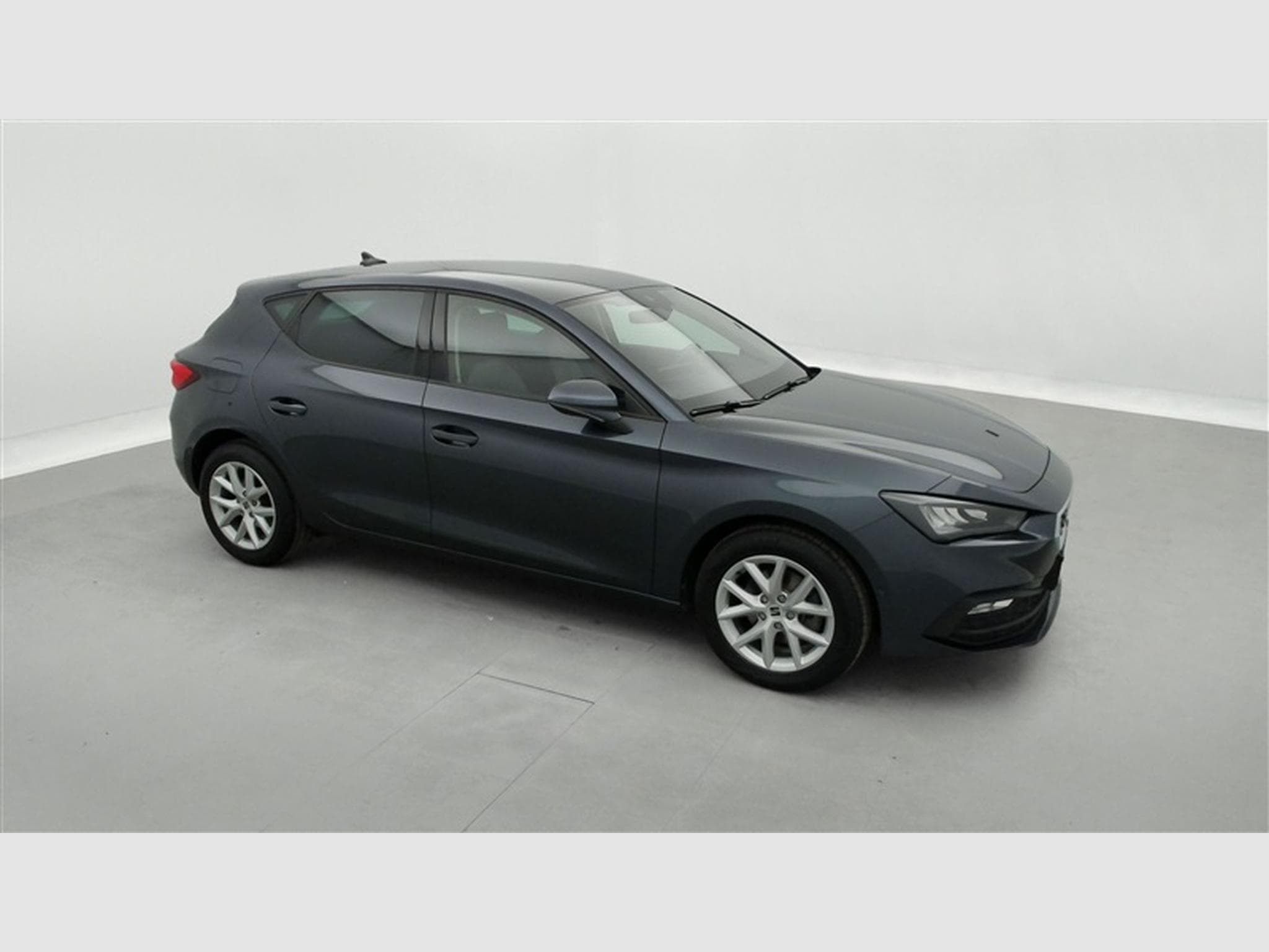 Seat Leon 1.0 eTSI MHEV Move! DSG/NAVI/FULL LED/JA/PDC AV AR (2022) - Foto 22