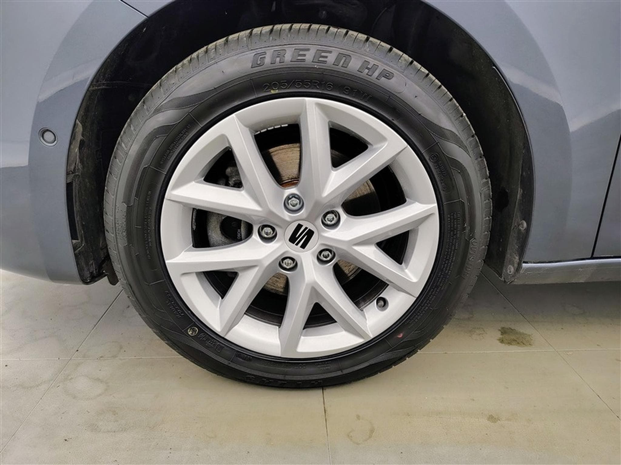 Seat Leon 1.0 eTSI MHEV Move! DSG/NAVI/FULL LED/JA/PDC AV AR (2022) - Foto 6