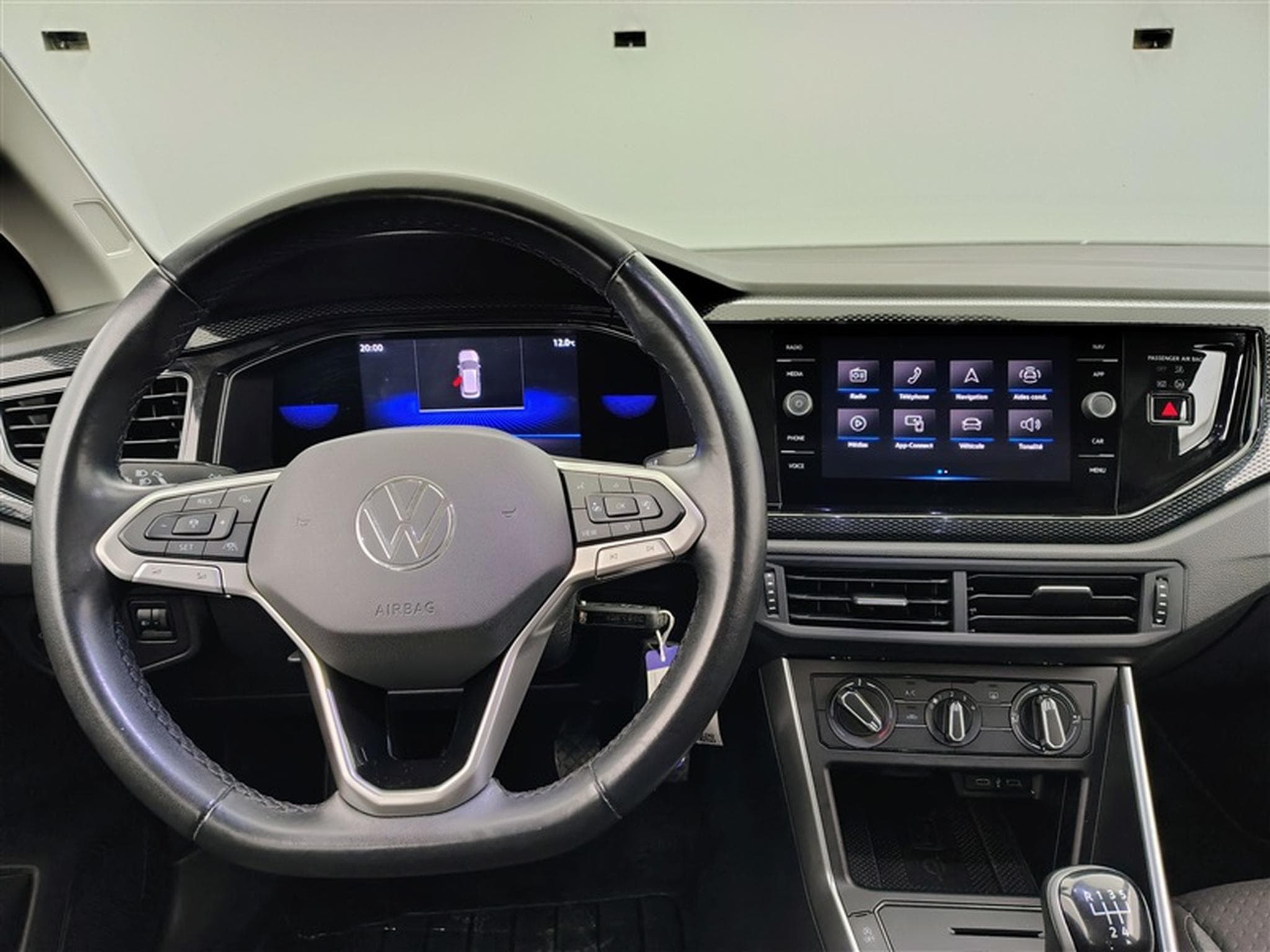 VW Taigo 1.0 TSI Life  Navi Cockpit / Led (2022) - Foto 9