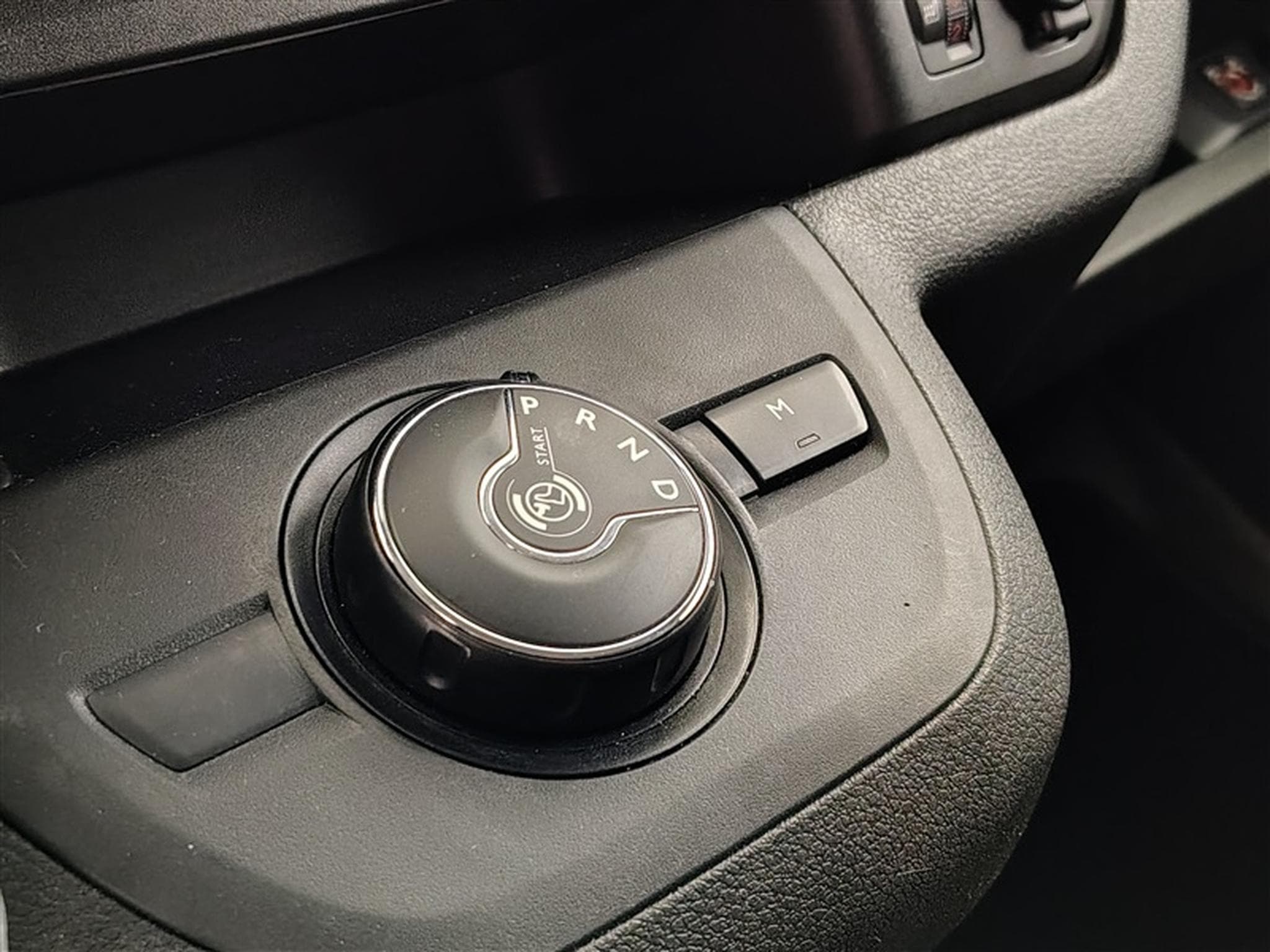 Fiat Scudo 2.0 M-Jet 180Cv AT8 L3 3PL / NAVI / CARPLAY / CAMERA (2024) - Foto 12