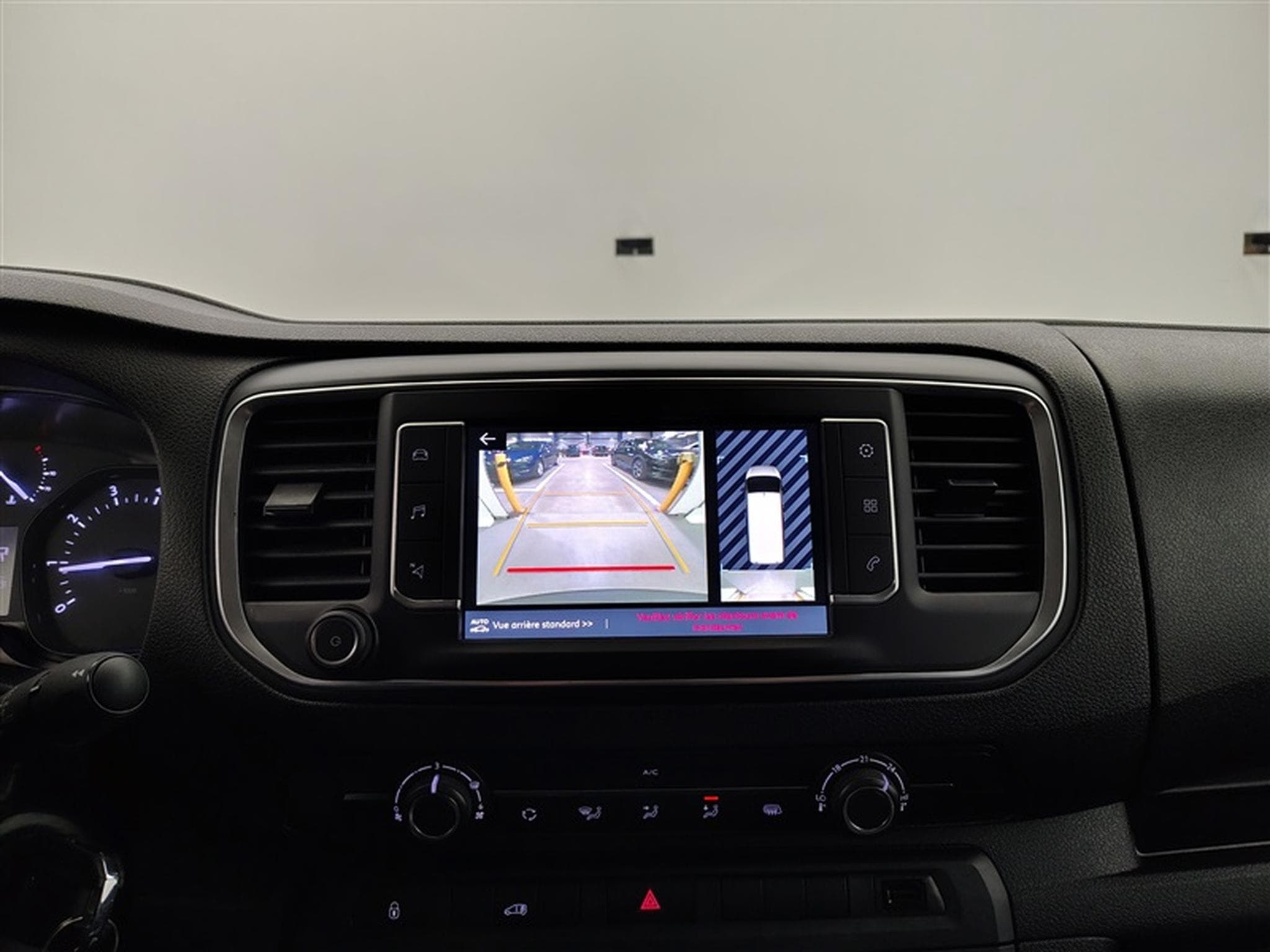Fiat Scudo 2.0 M-Jet 180Cv AT8 L3 3PL / NAVI / CARPLAY / CAMERA (2024) - Foto 17