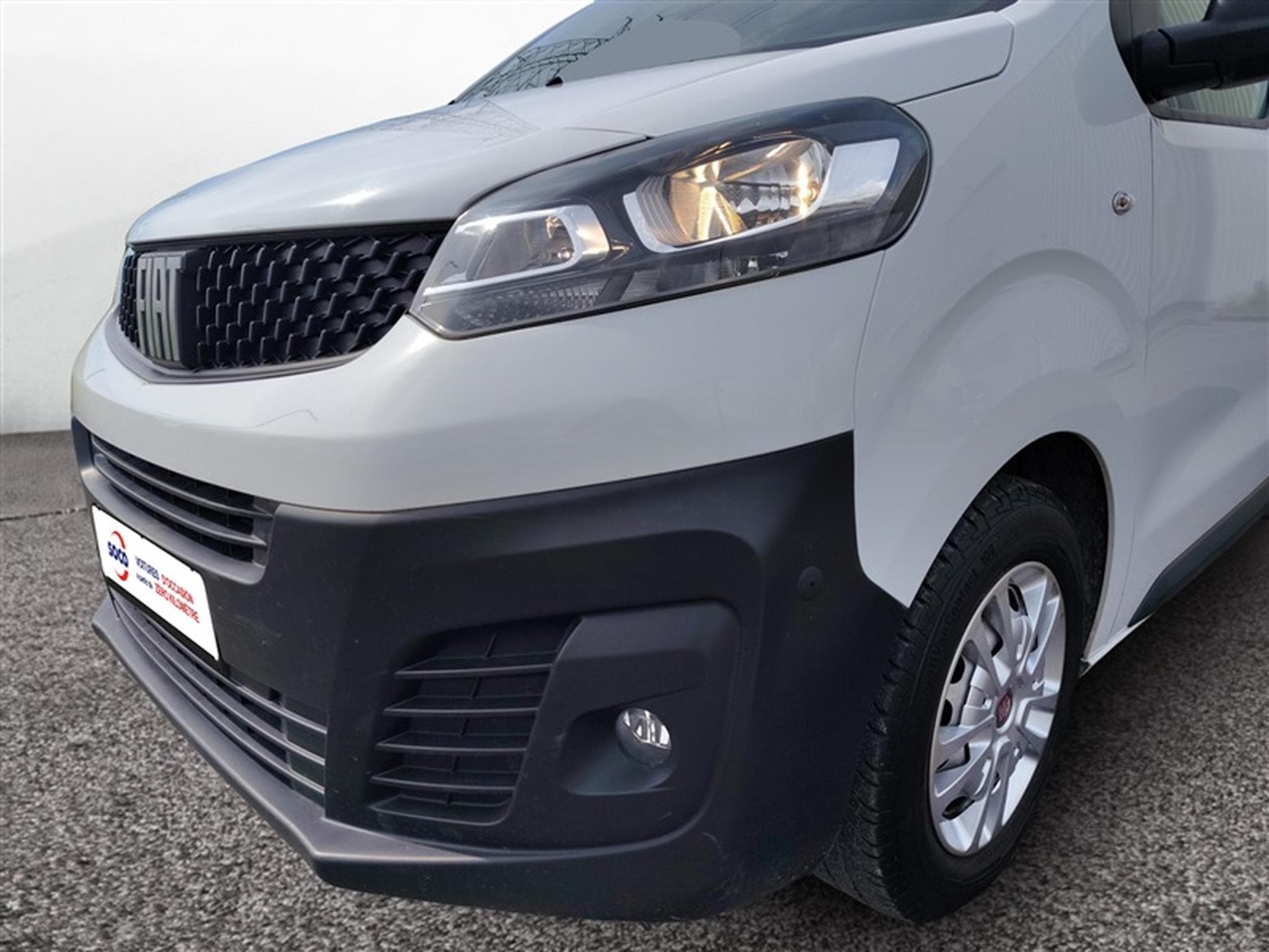 Fiat Scudo 2.0 JTD 136Cv 3Pl / NAVI / CAMERA (2022) - Foto 16