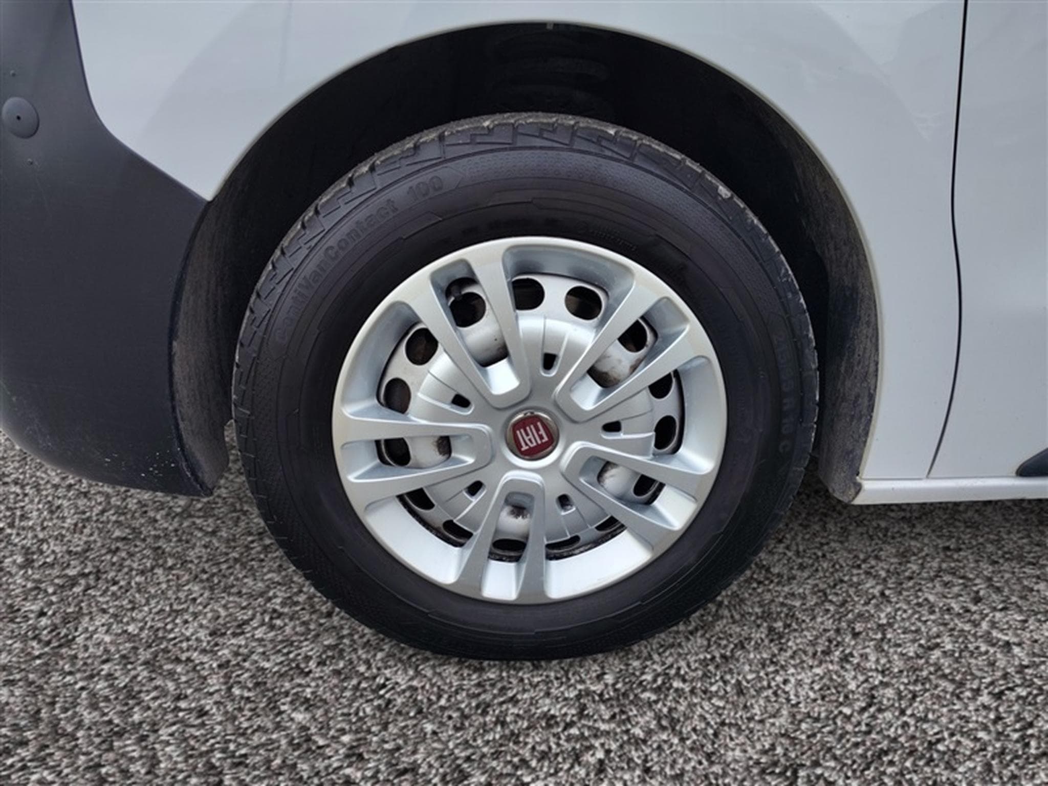Fiat Scudo 2.0 JTD 136Cv 3Pl / NAVI / CAMERA (2022) - Foto 6