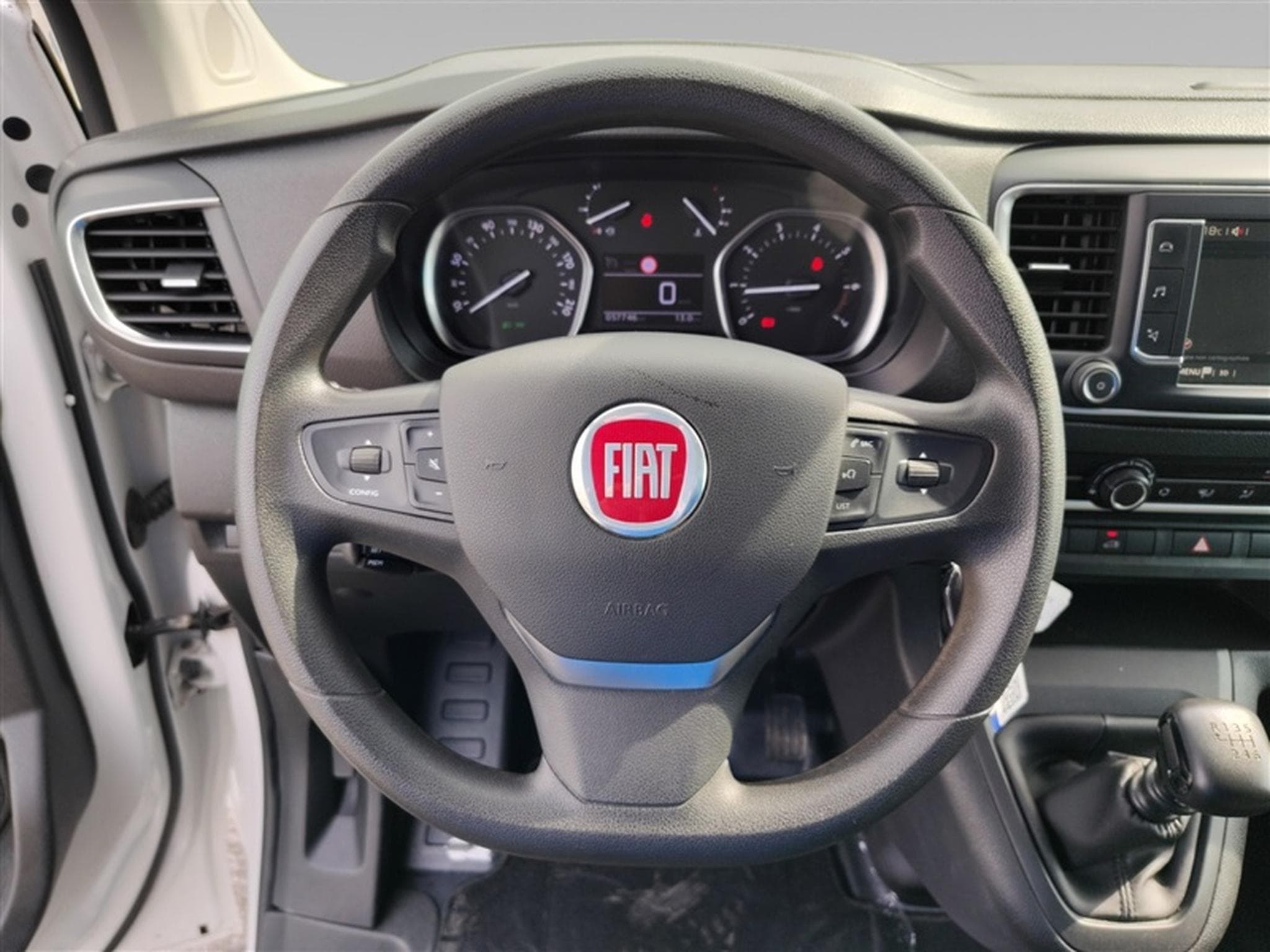 Fiat Scudo 2.0 JTD 136Cv 3Pl / NAVI / CAMERA (2022) - Foto 9
