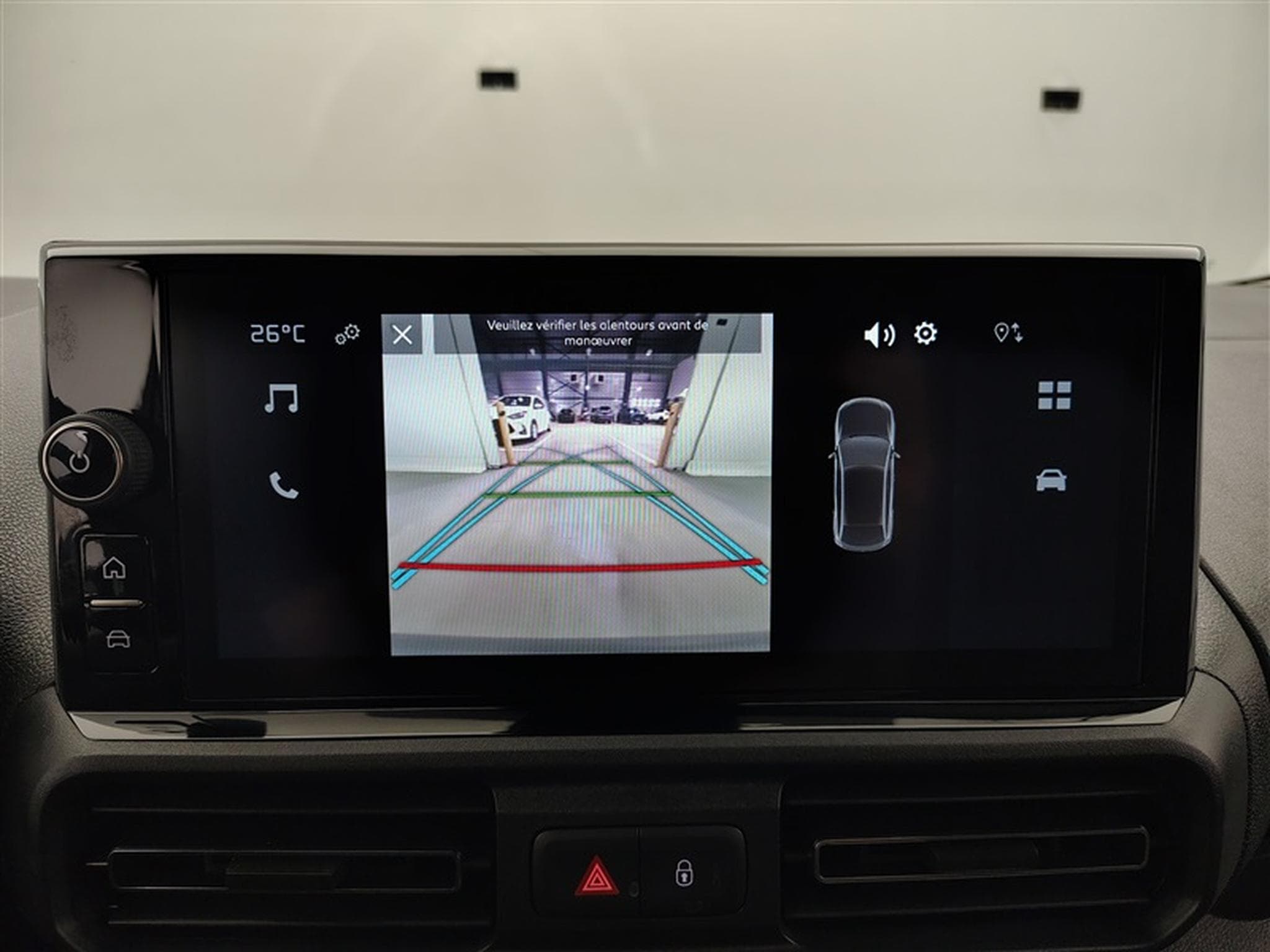 Citroen Berlingo 1.5 BlueHDi 100cv M 3pl. CARPLAY / CAMERA (2026) - Photo 18