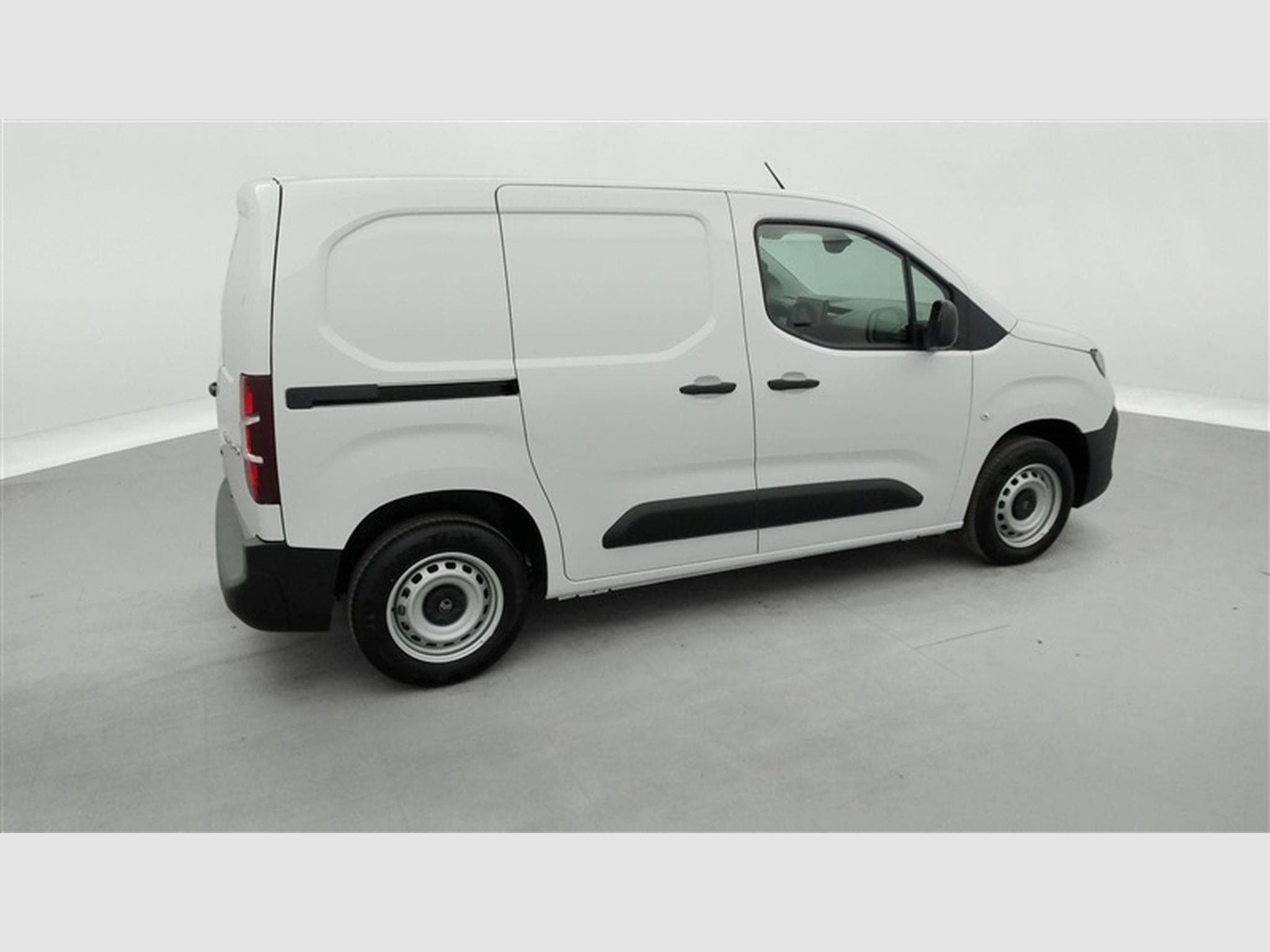 Citroen Berlingo 1.5 BlueHDi 100cv M 3pl. CARPLAY / CAMERA (2026) - Photo 25