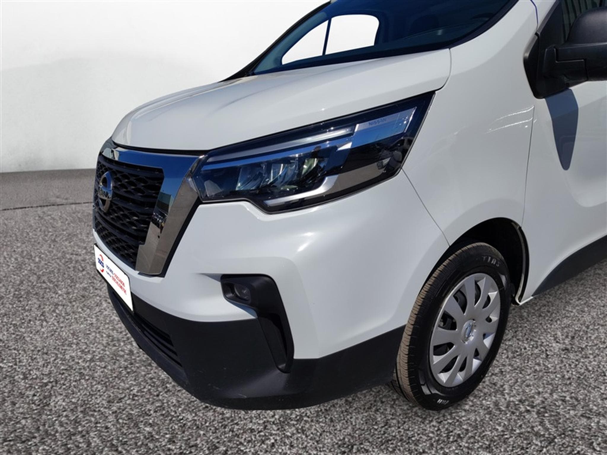 Nissan Primastar 2.0 dCi 30 L2H1 FULL LED / CLIM (2024) - Foto 15