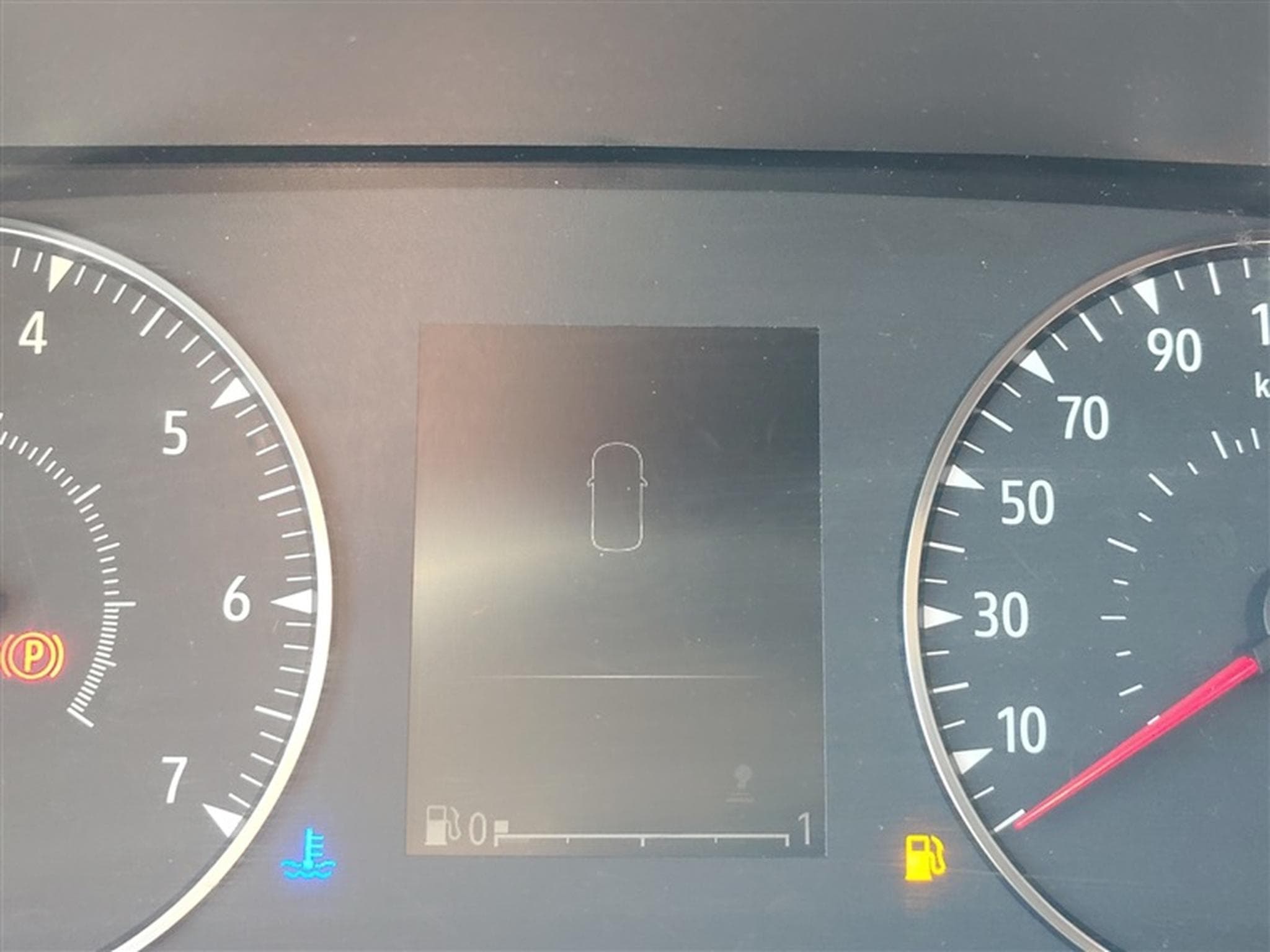 Nissan Primastar 2.0 dCi 30 L2H1 FULL LED / CLIM (2024) - Foto 17