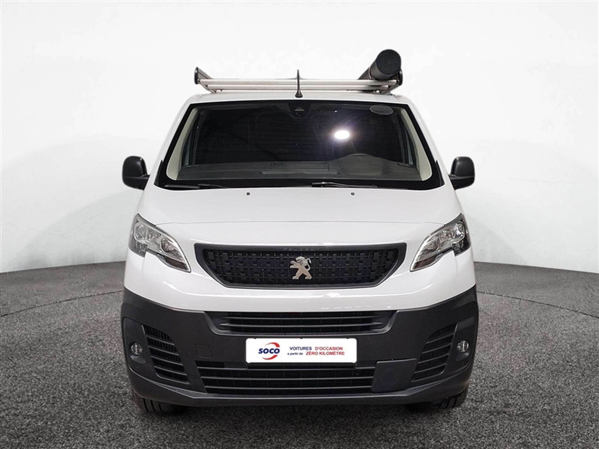 Peugeot Expert 2.0 BlueHDi EAT8 L2 NAVI CLIM / TEL / PDC AV-AR (2023) - Foto 5