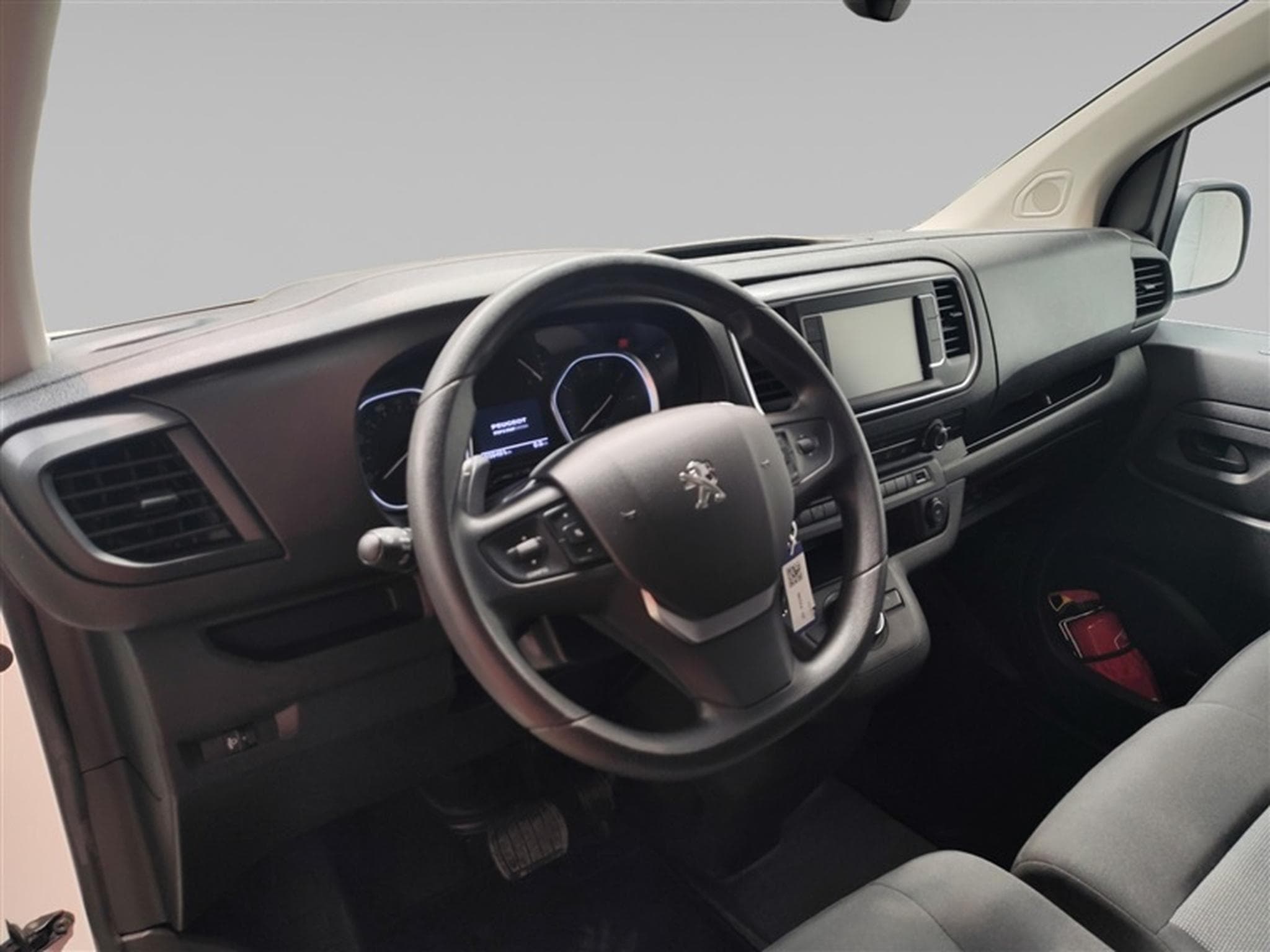 Peugeot Expert 2.0 BlueHDi EAT8 L2 NAVI CLIM / TEL / PDC AV-AR (2023) - Foto 8