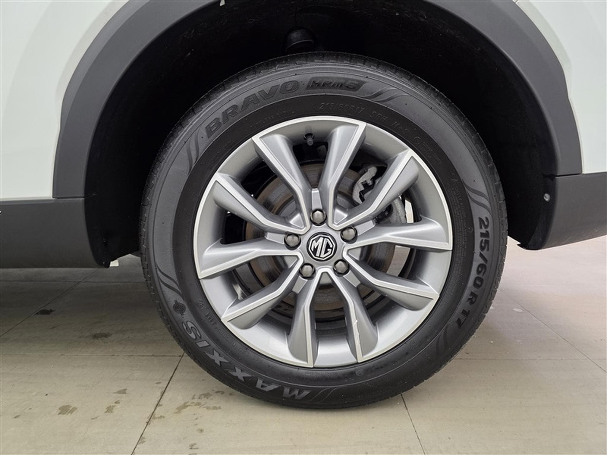 MG HS 1.5 T-GDi 160cv Comfort CUIR / NAVI / CAMERA / CARPLAY (2024) - Foto 6
