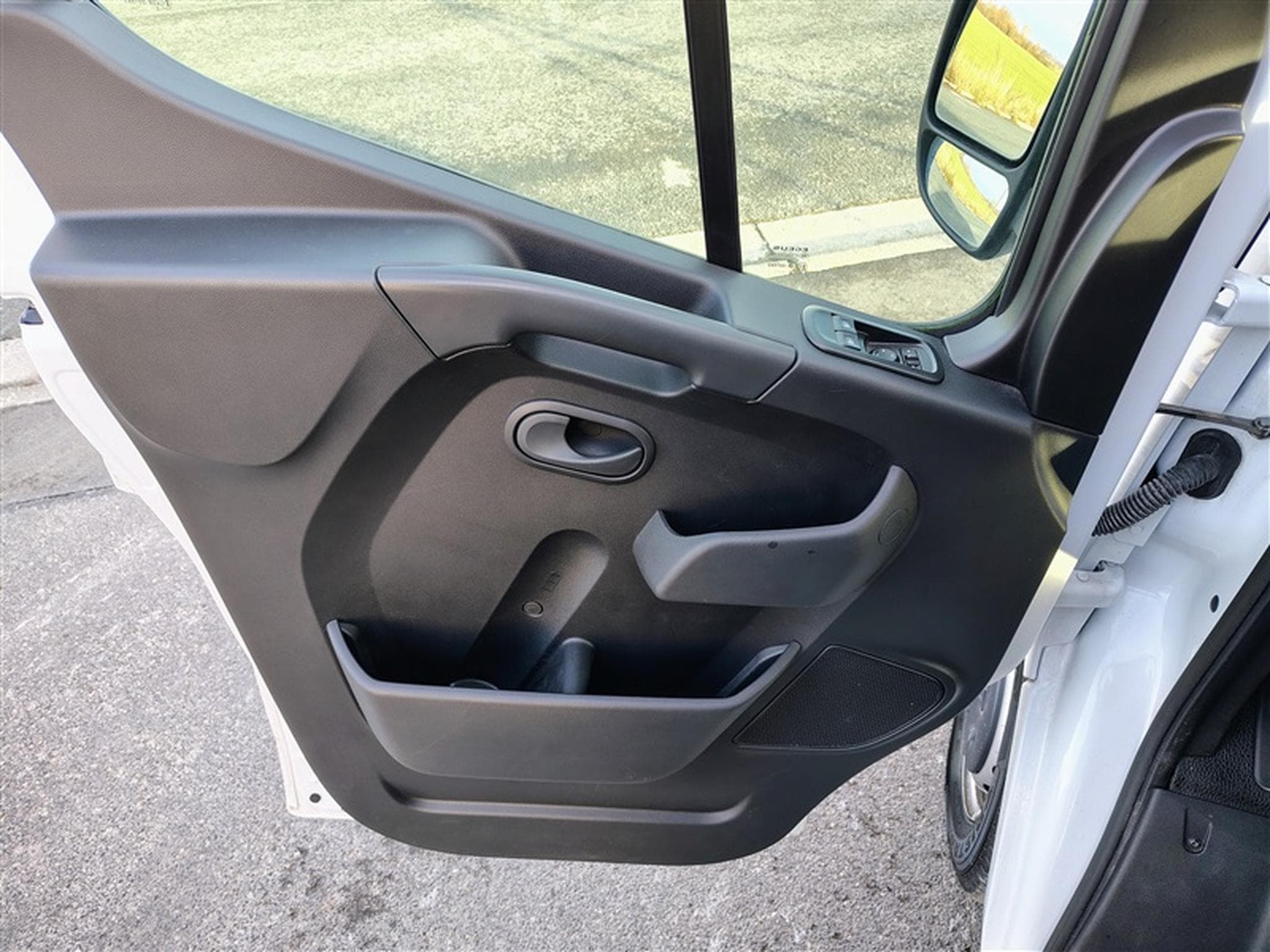 Renault Master 2.3 dCi 136cv L1H2 Confort CLIM / BLUETOOTH (2022) - Foto 16
